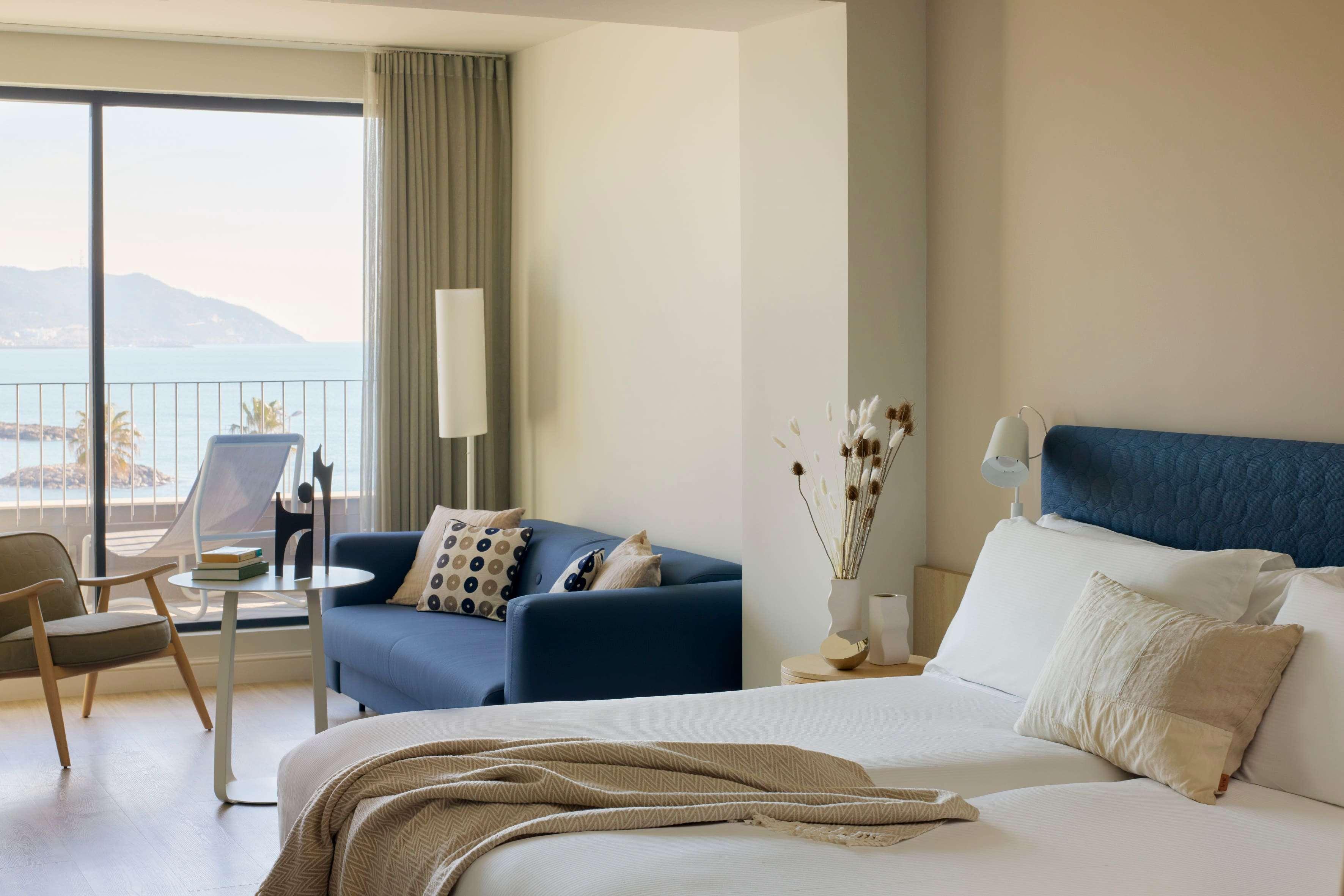 Double or Twin Sea View