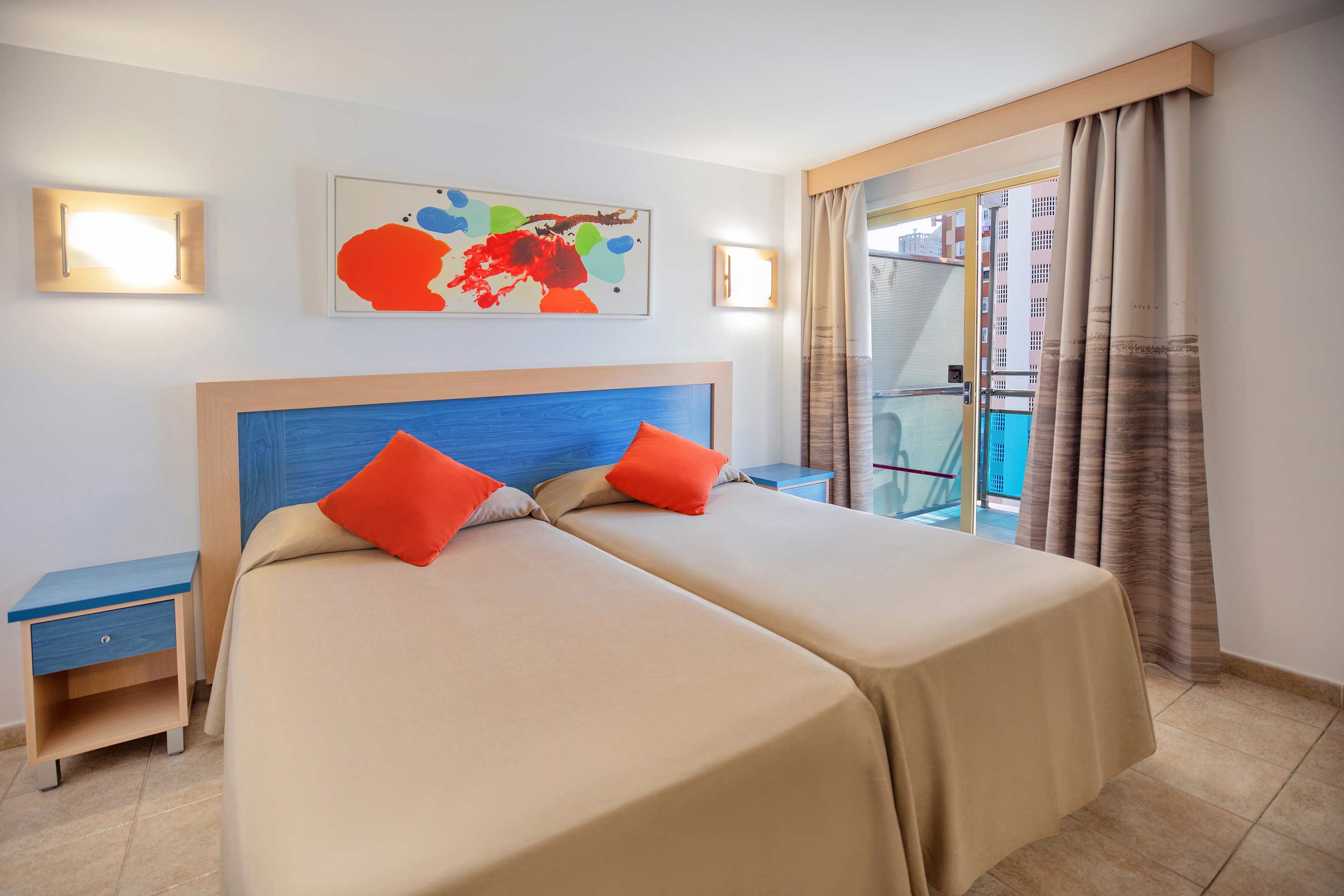 Double Single Pool View