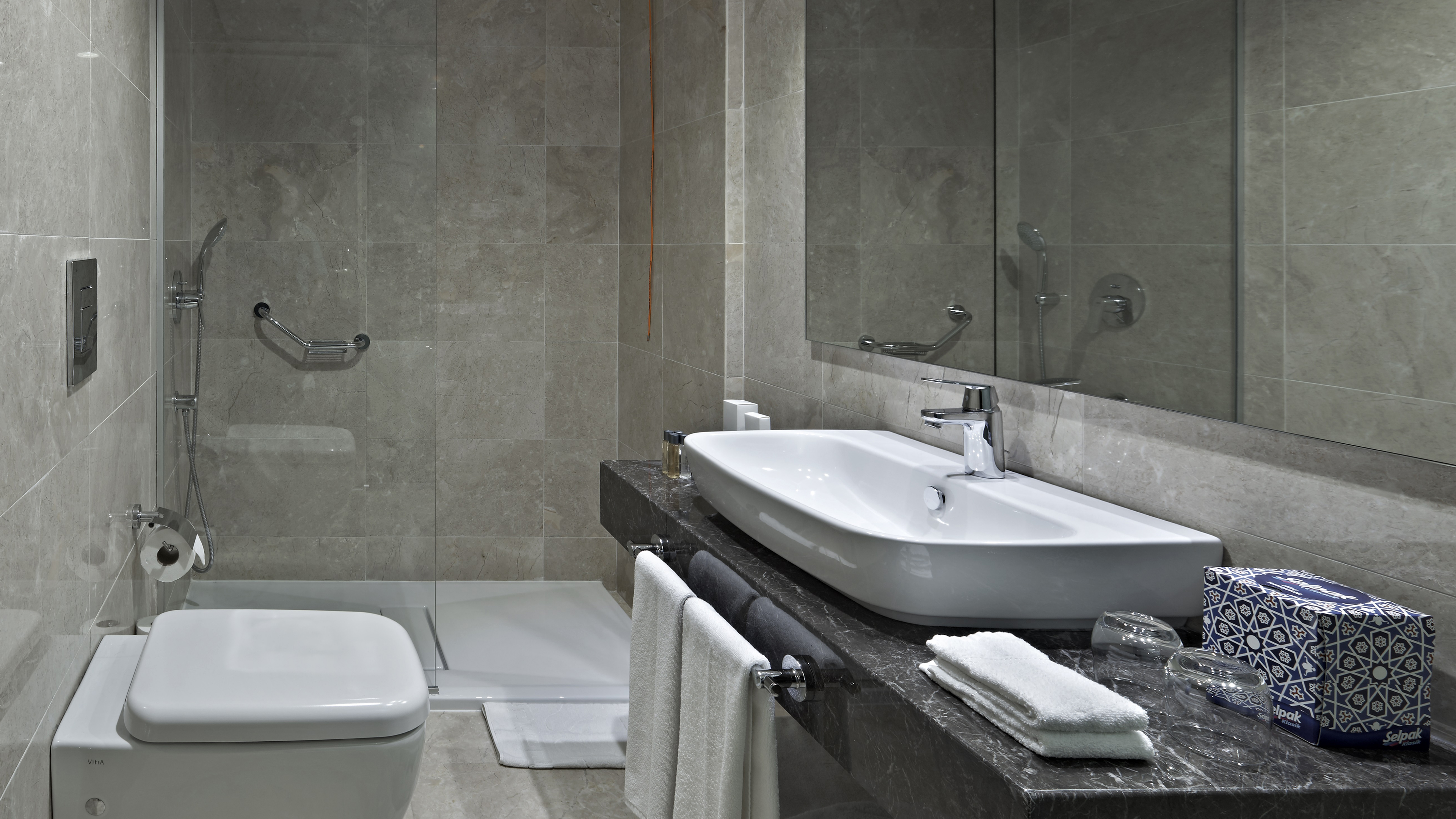 Double Premium Queen Bed