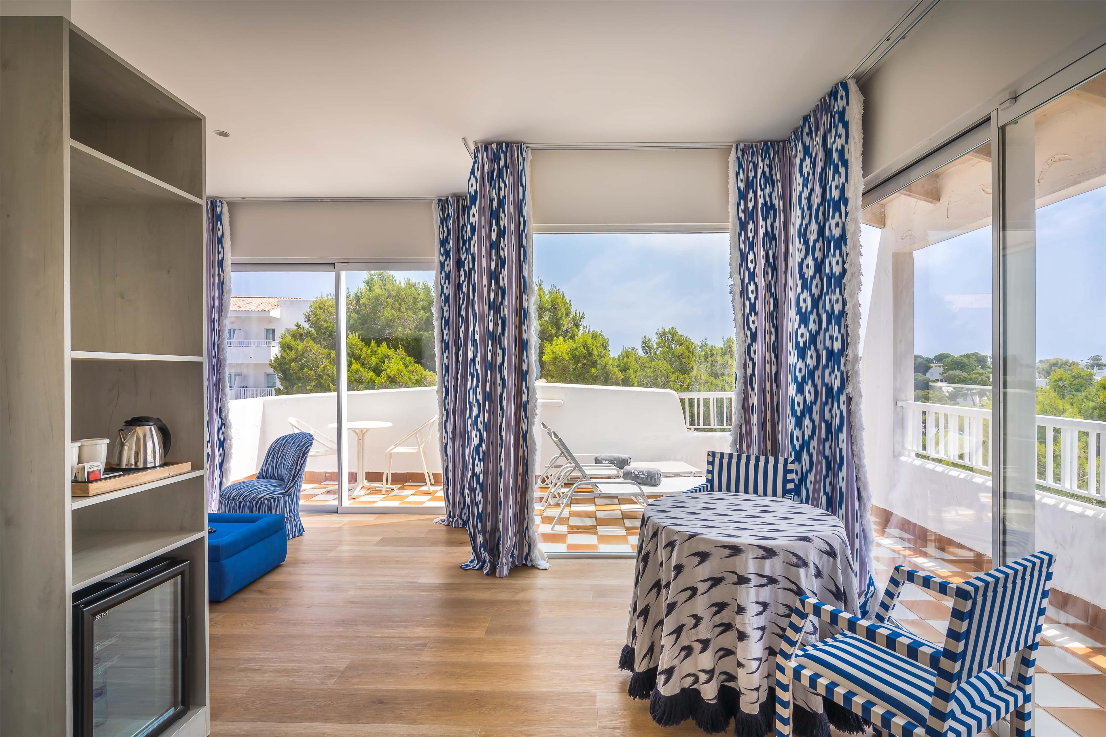 Junior Suite Standard