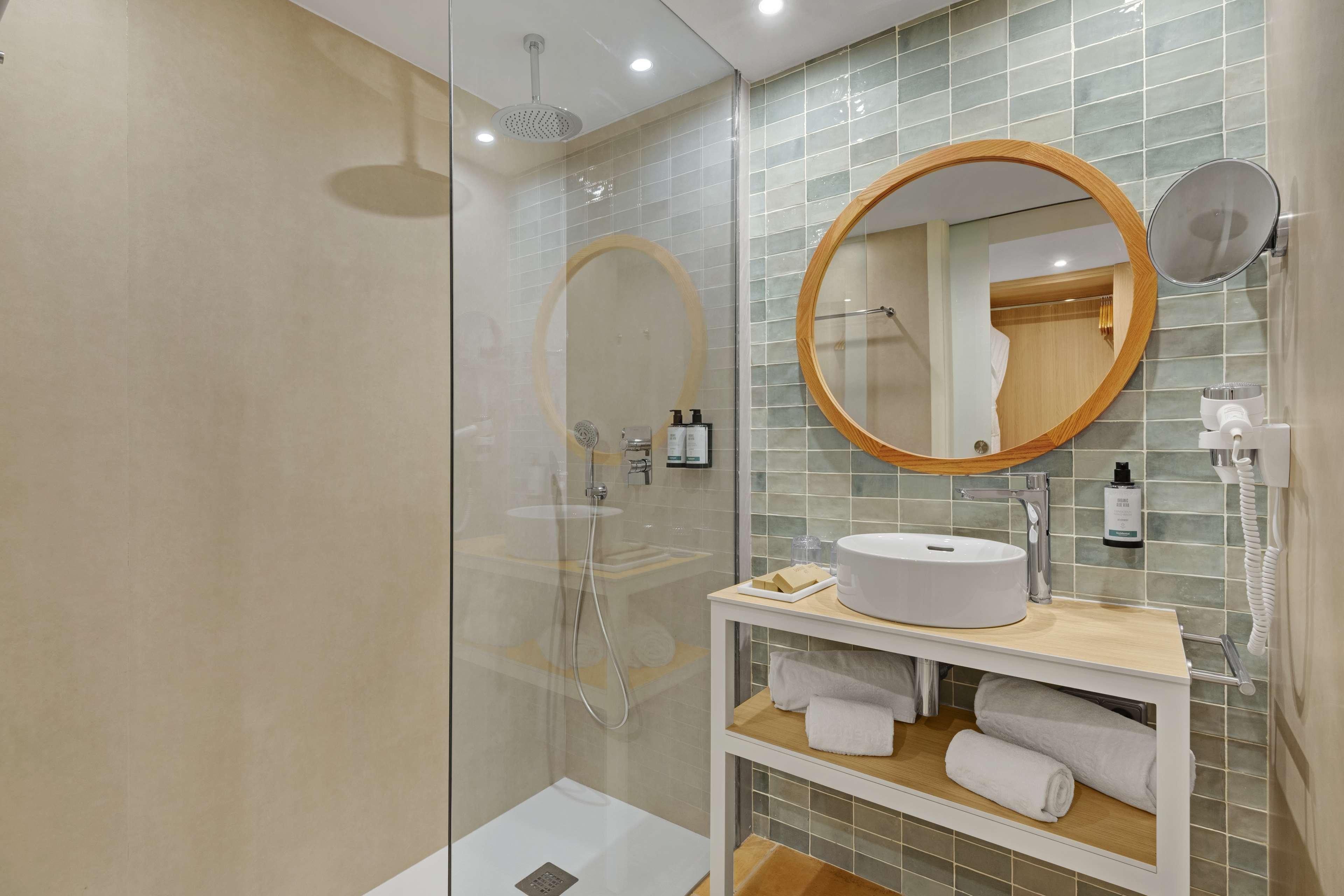 Room Superior Ocean Front