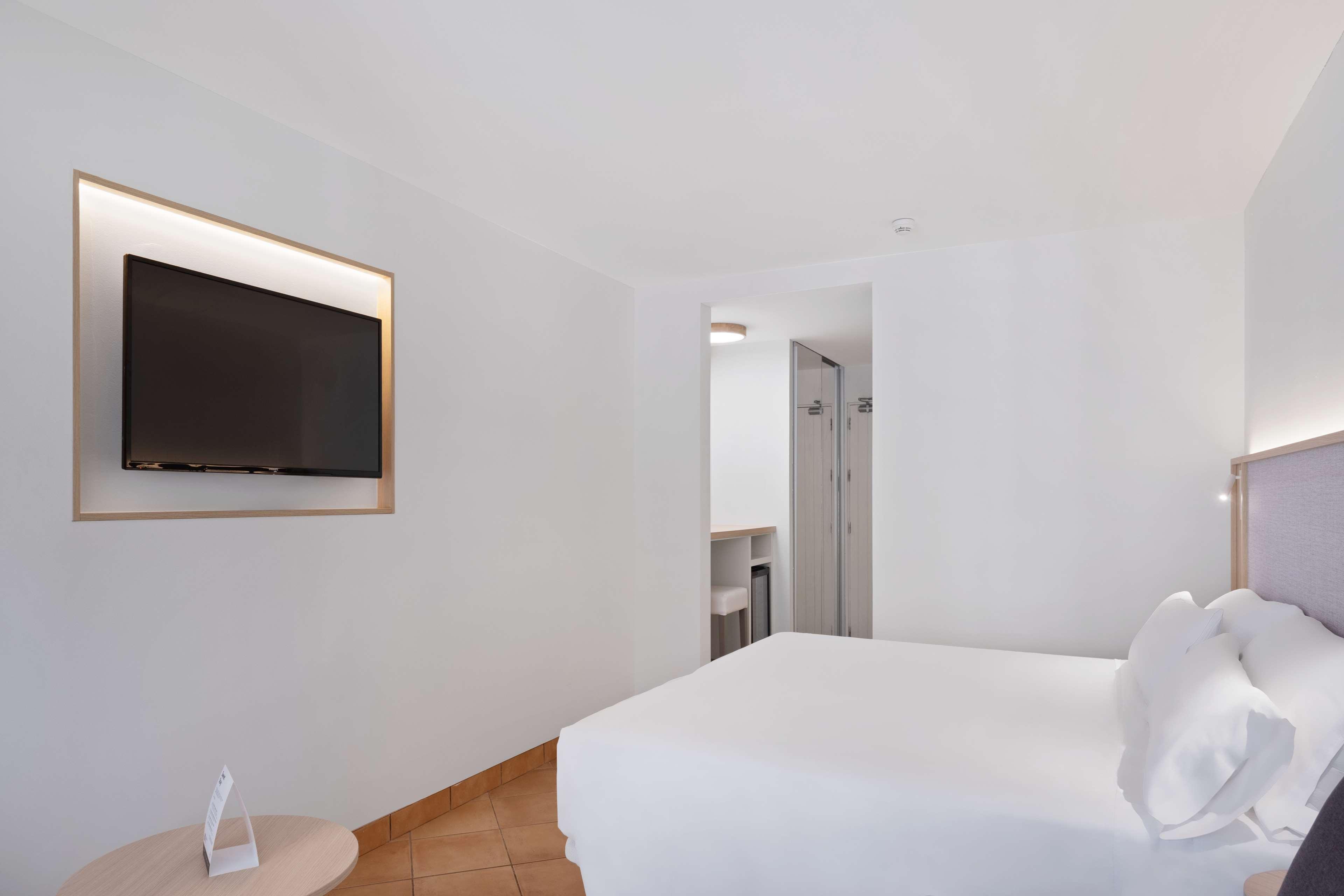 Double or Twin Superior