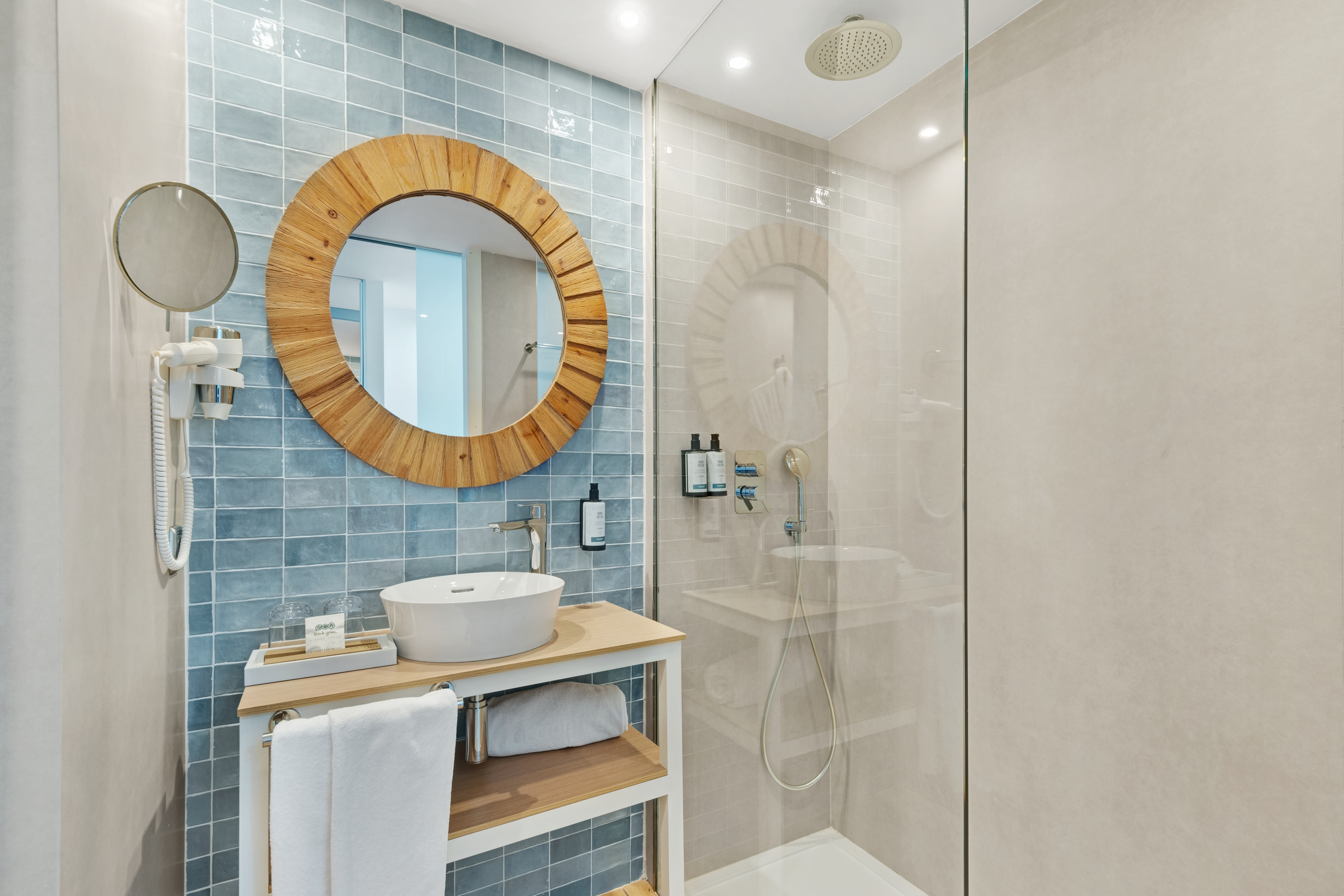 Double or Twin Superior