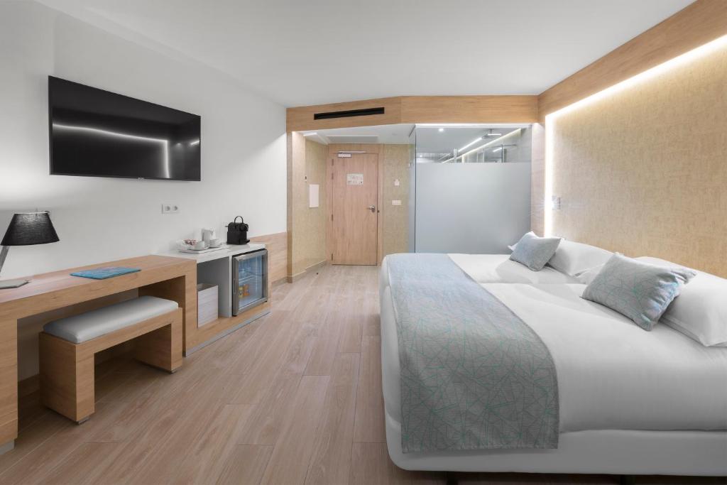 Family Room Standard