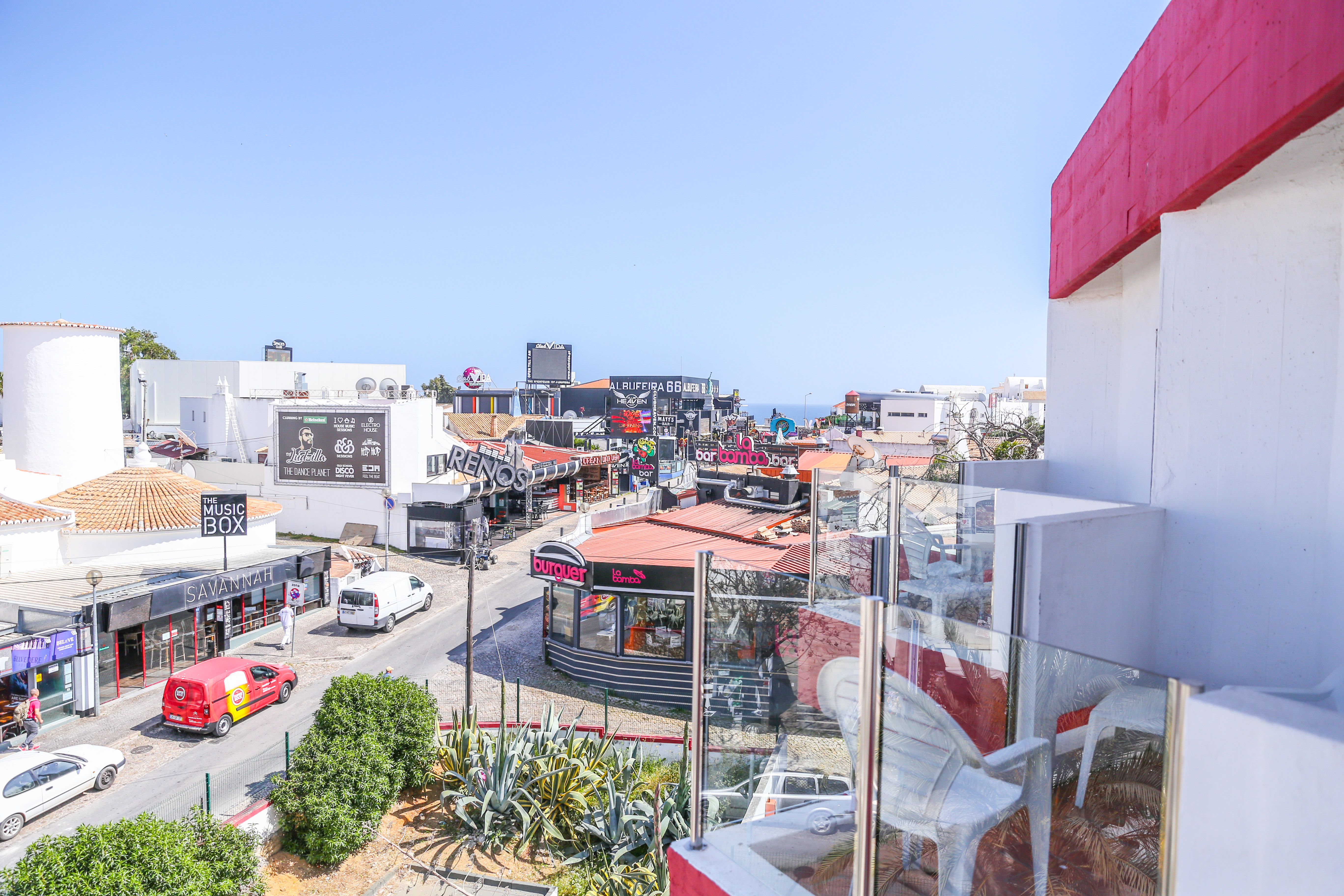 Double Single City View