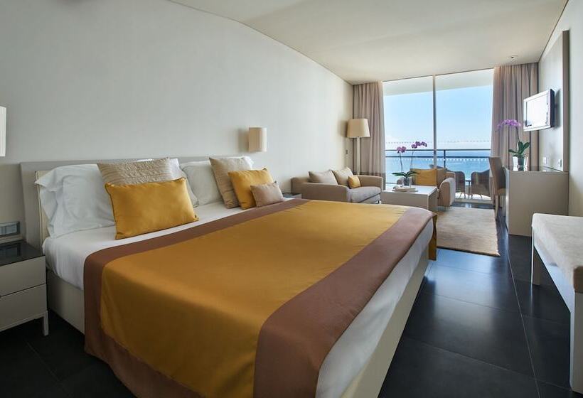 Double Premium Ocean View