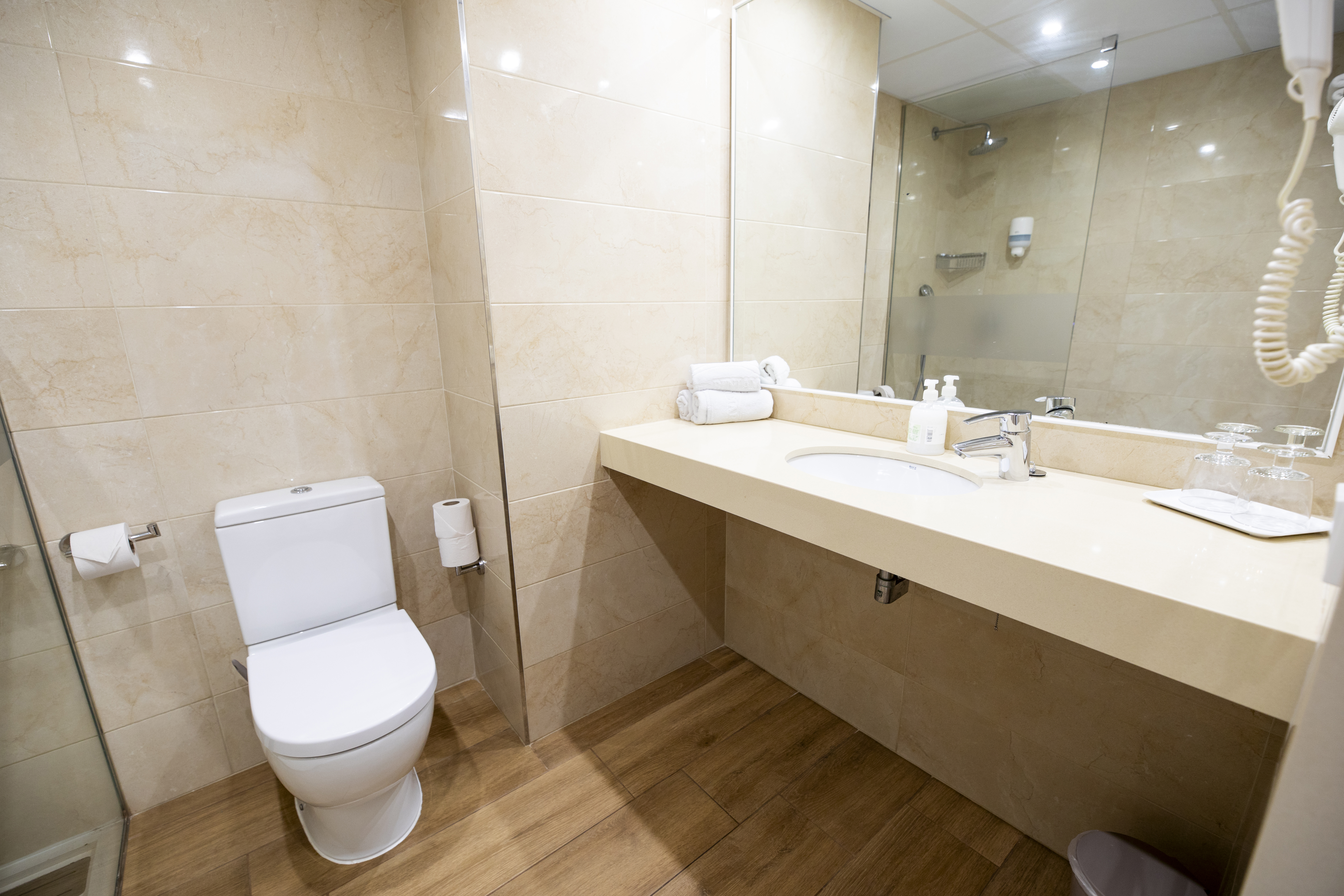 Double or Twin Side Sea View