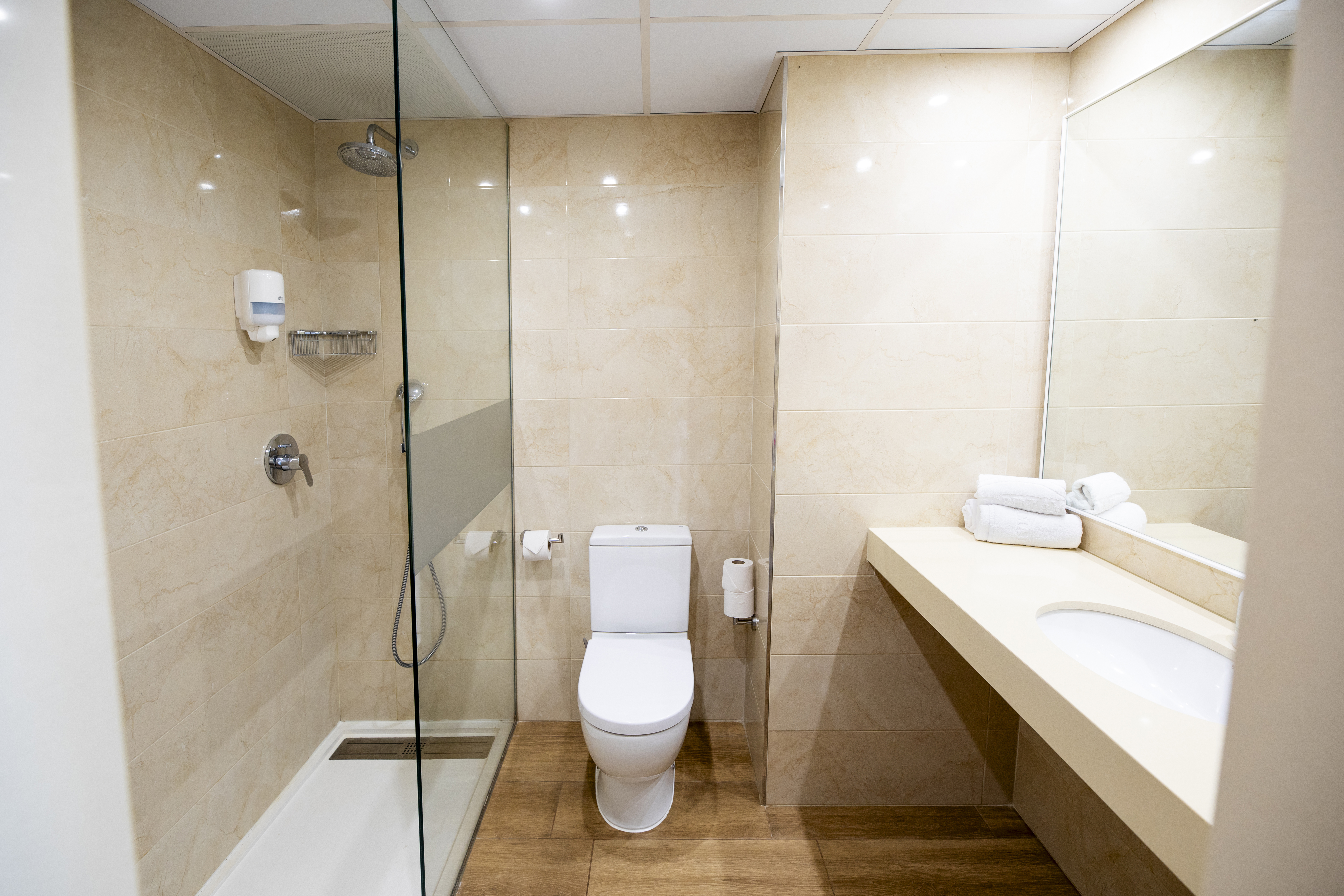 Double or Twin Side Sea View