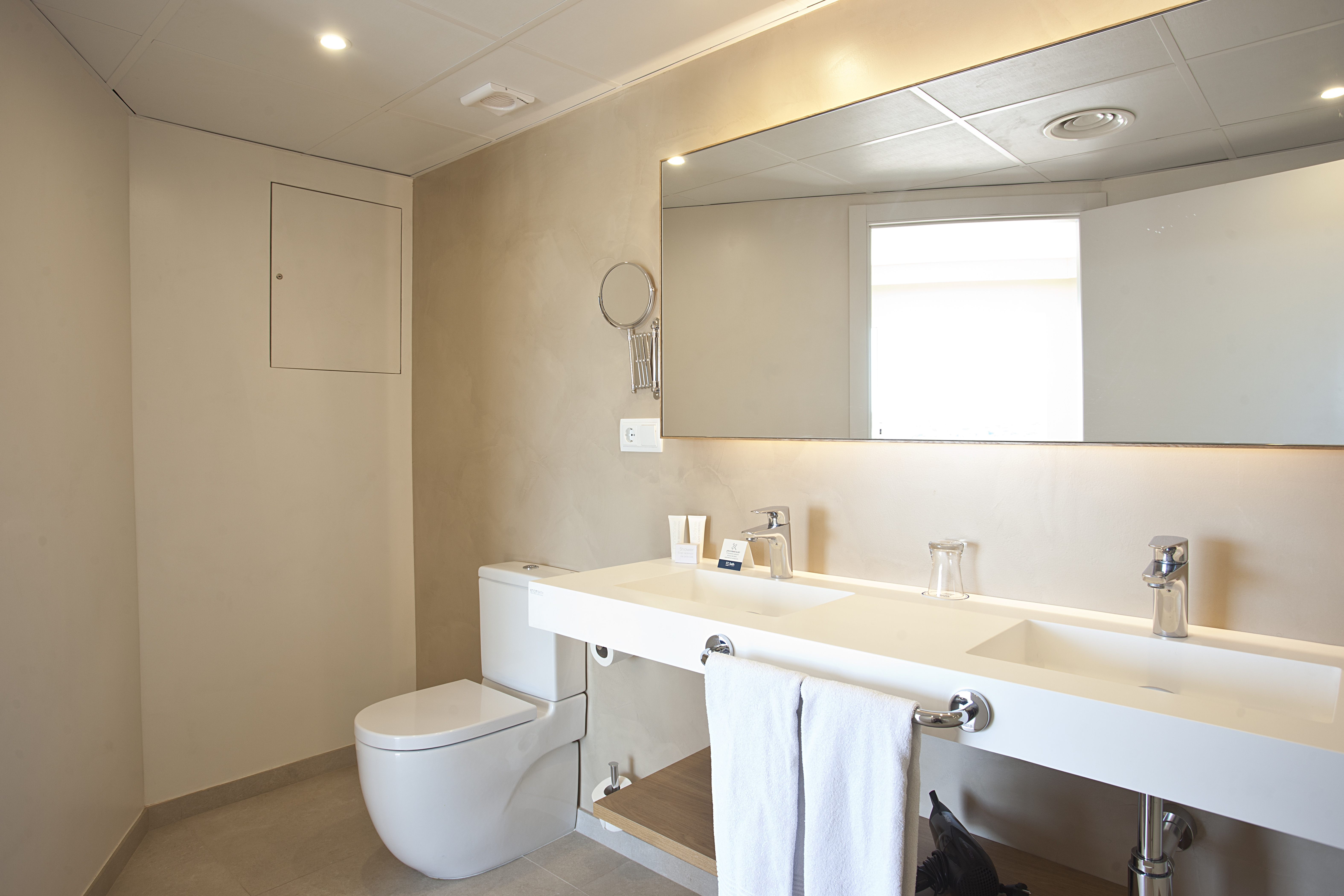 Double or Twin Superior