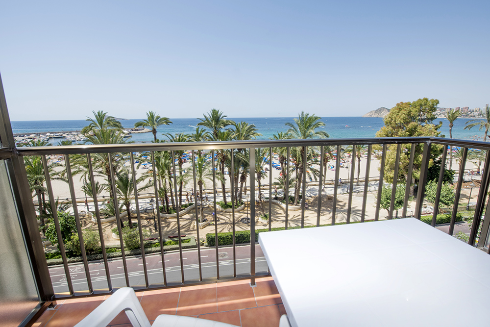 Double or Twin Sea View