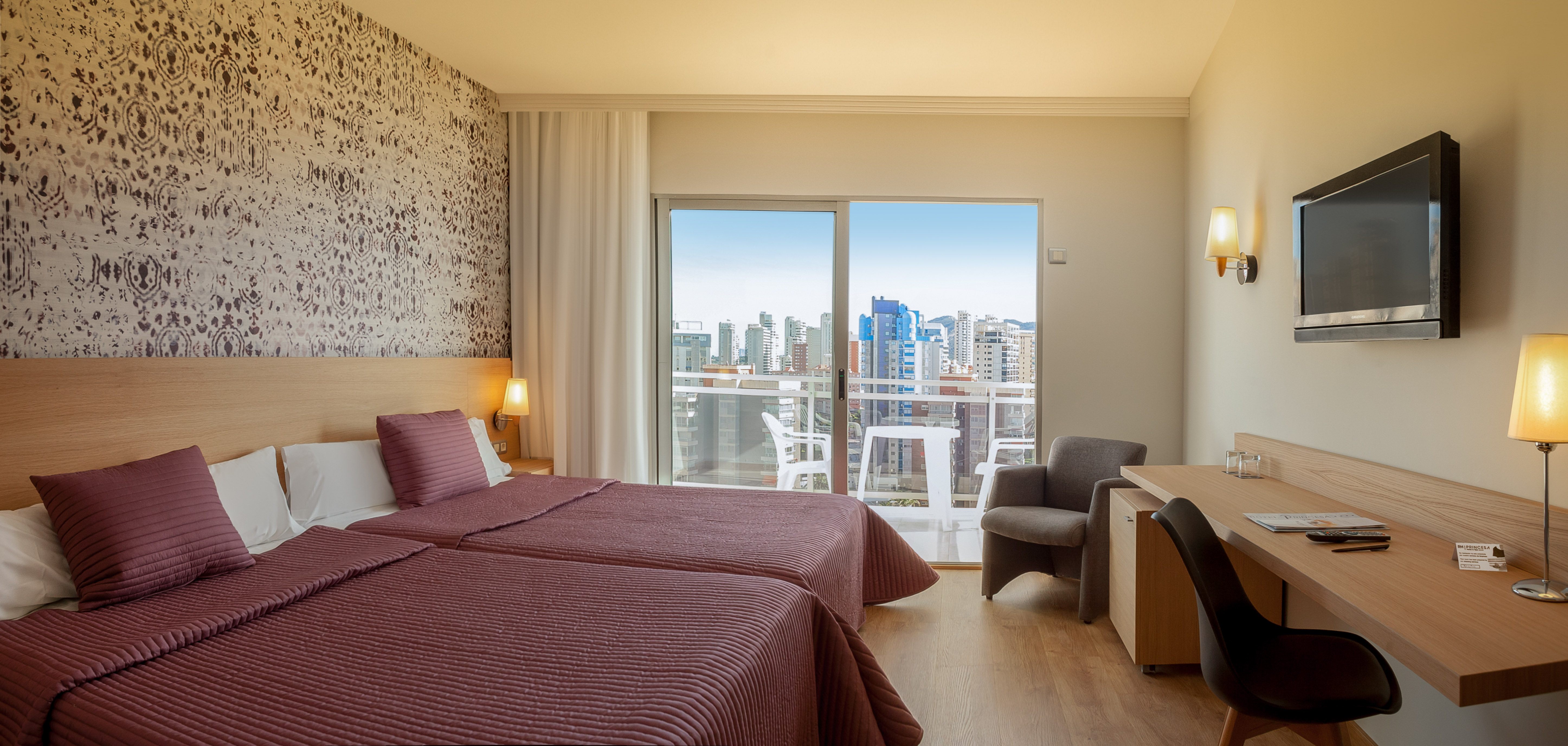 Family Room Capacity 3