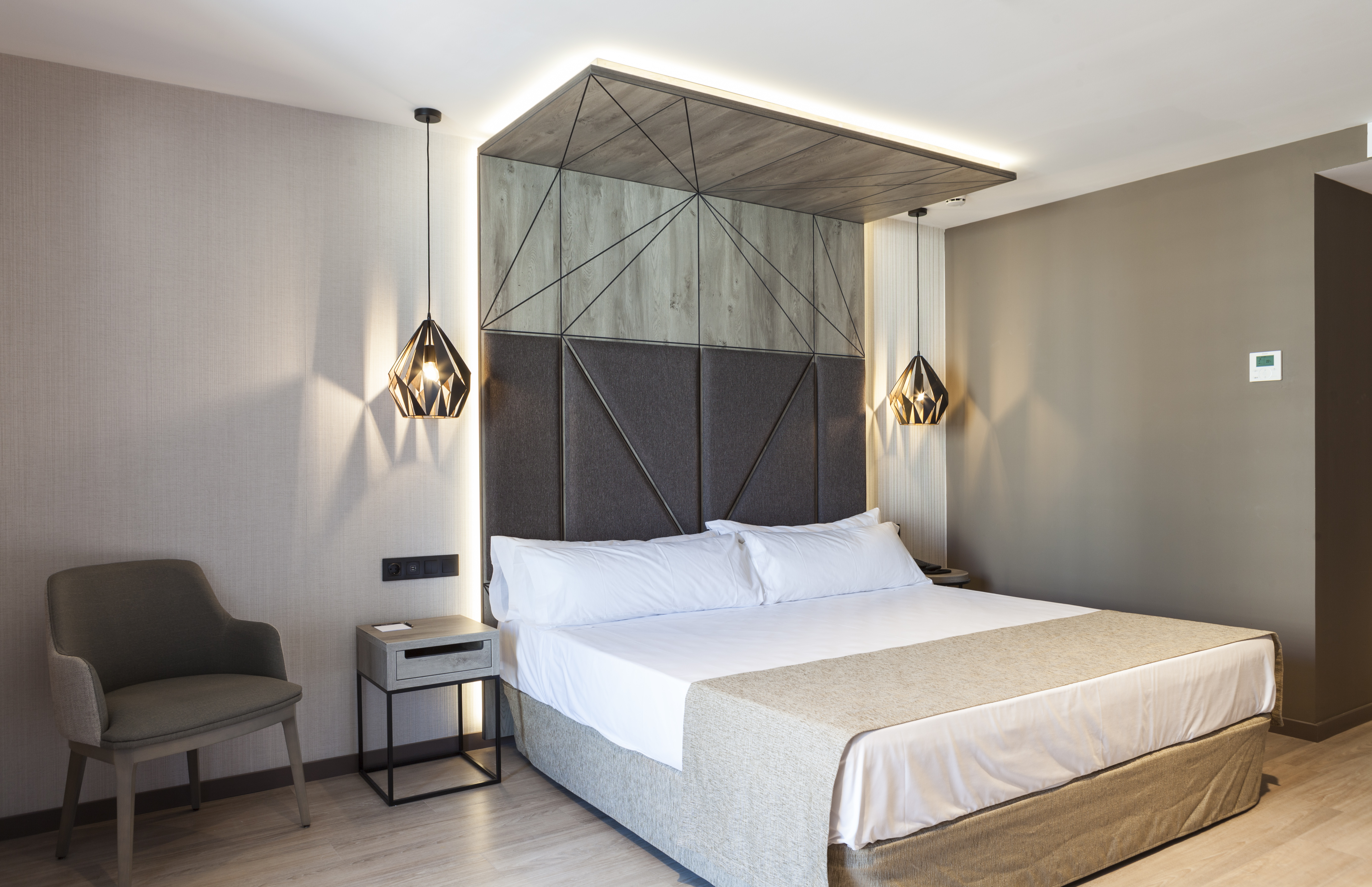 Double or Twin Deluxe