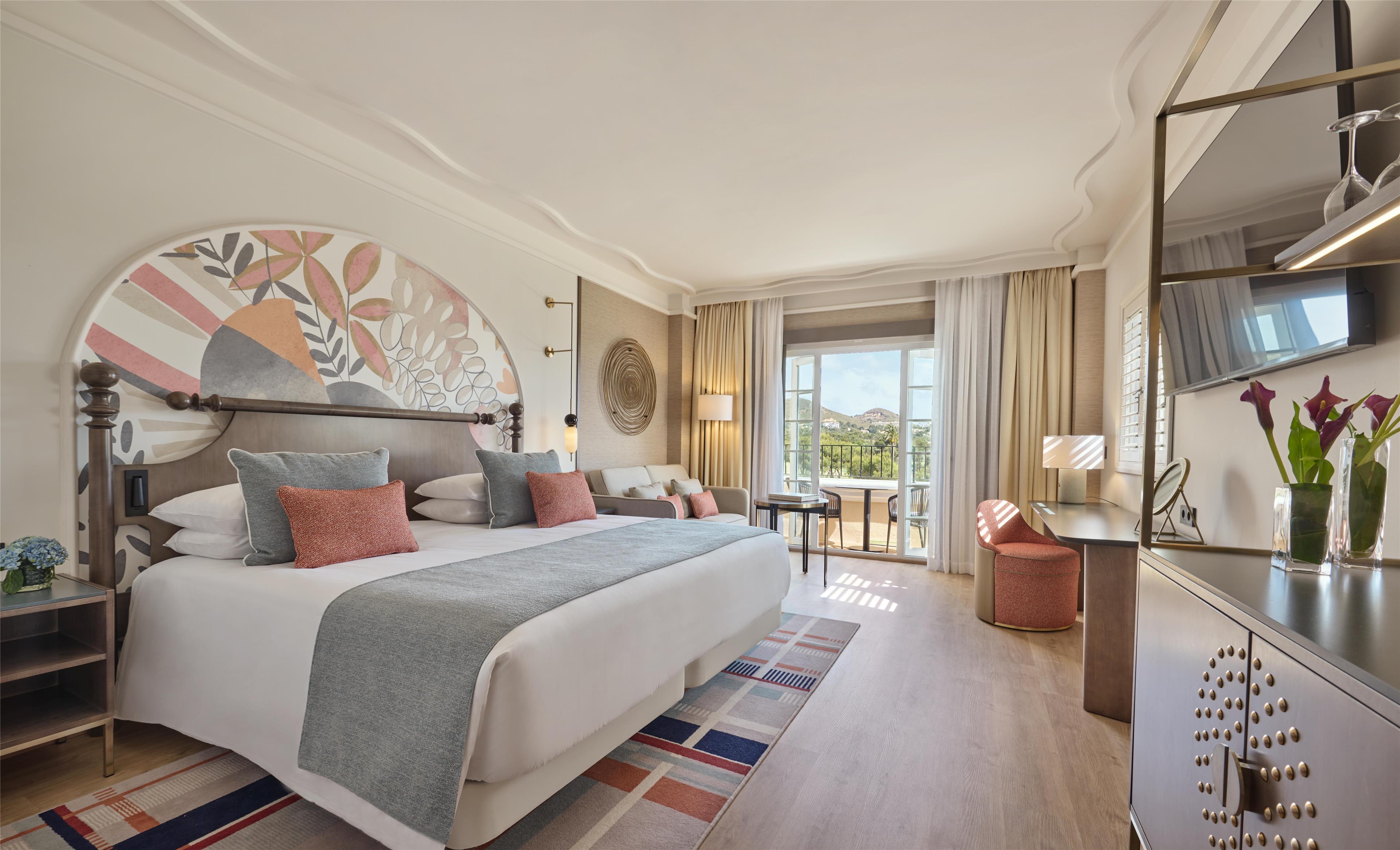 Double King Size Bed