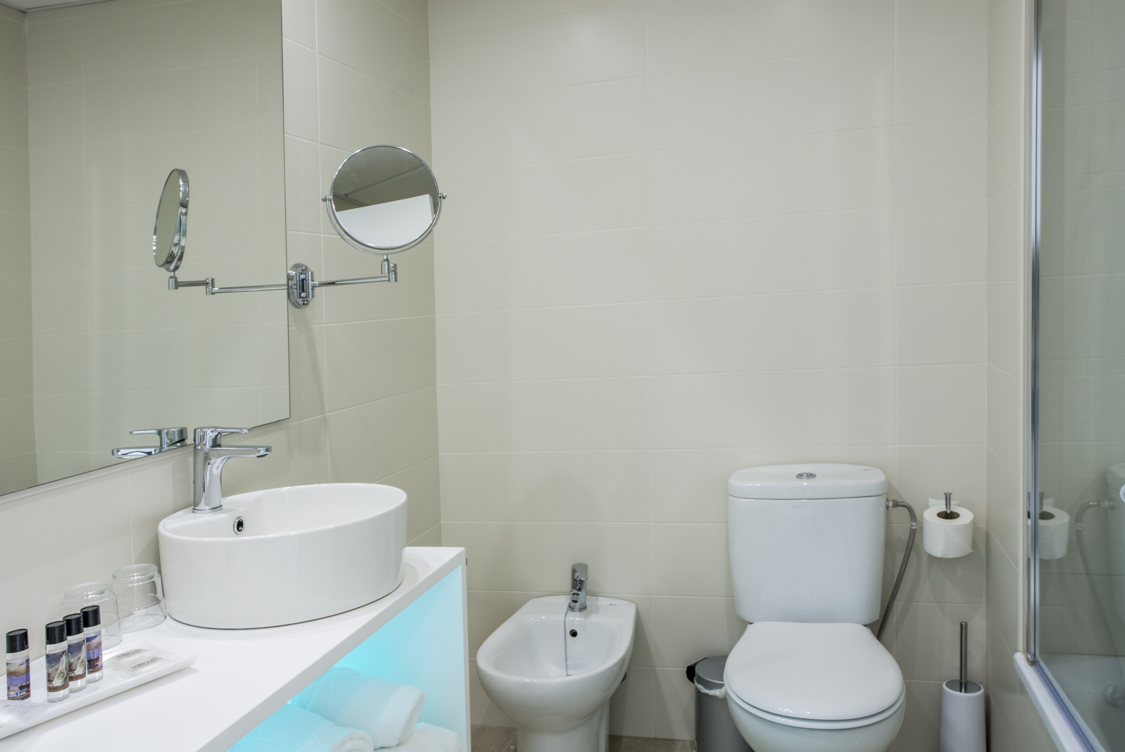 Double or Twin Deluxe