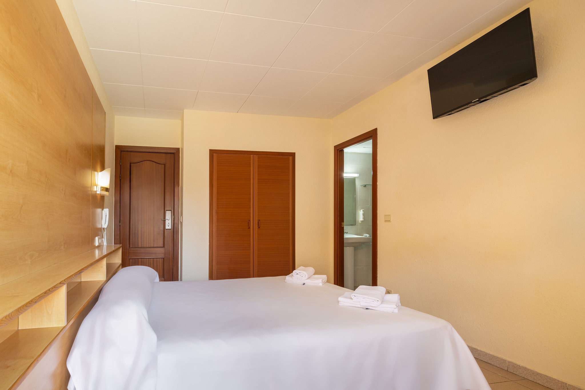 Double or Twin Capacity 3