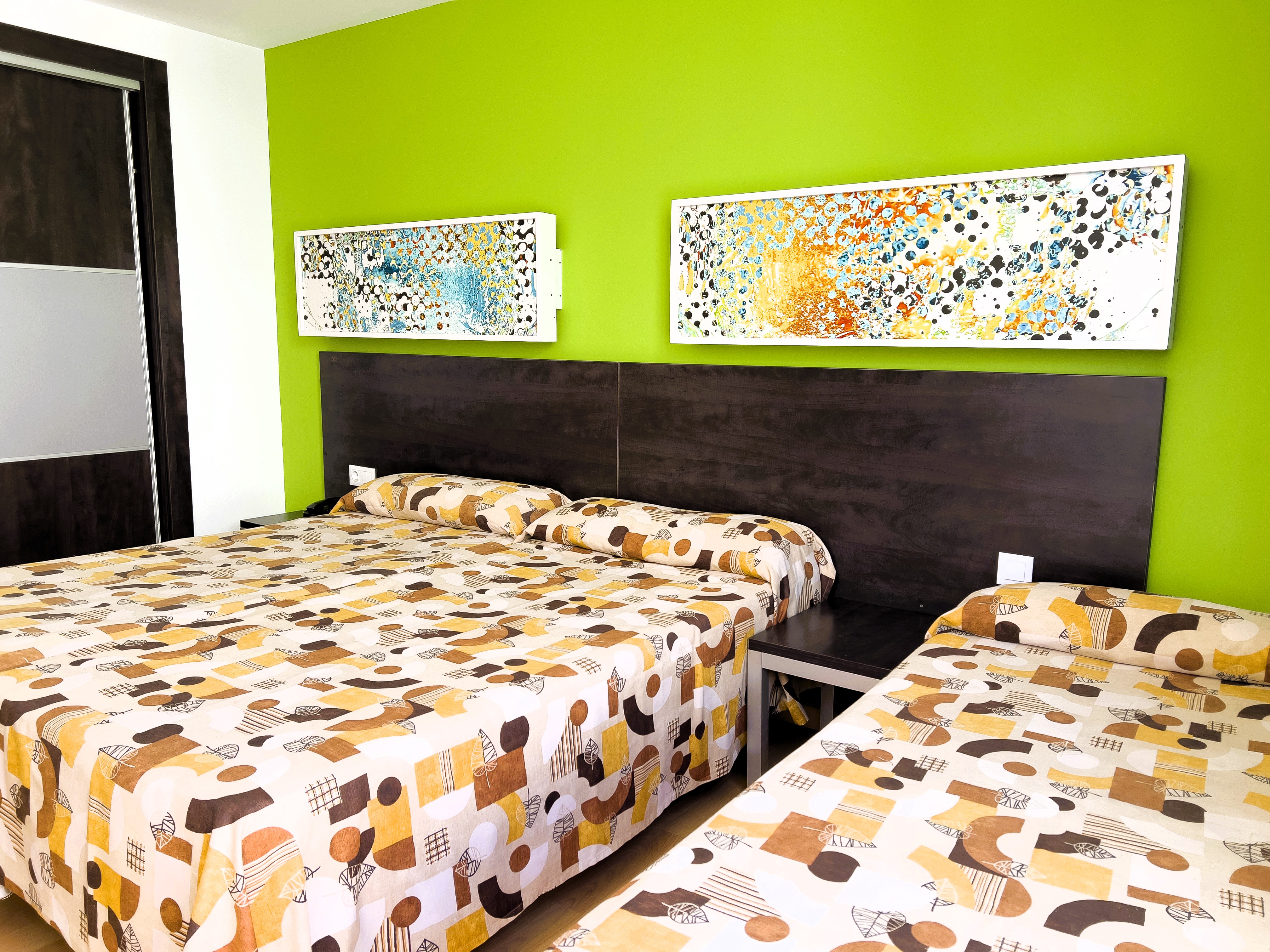 Double Single City View