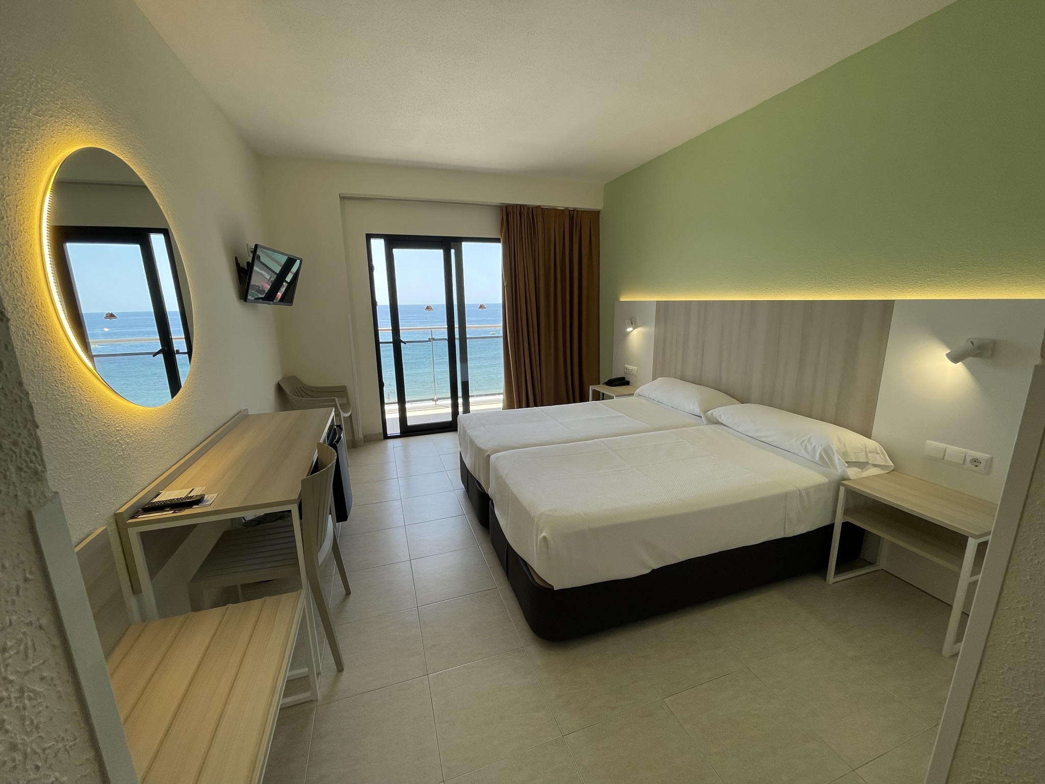Double or Twin Sea View