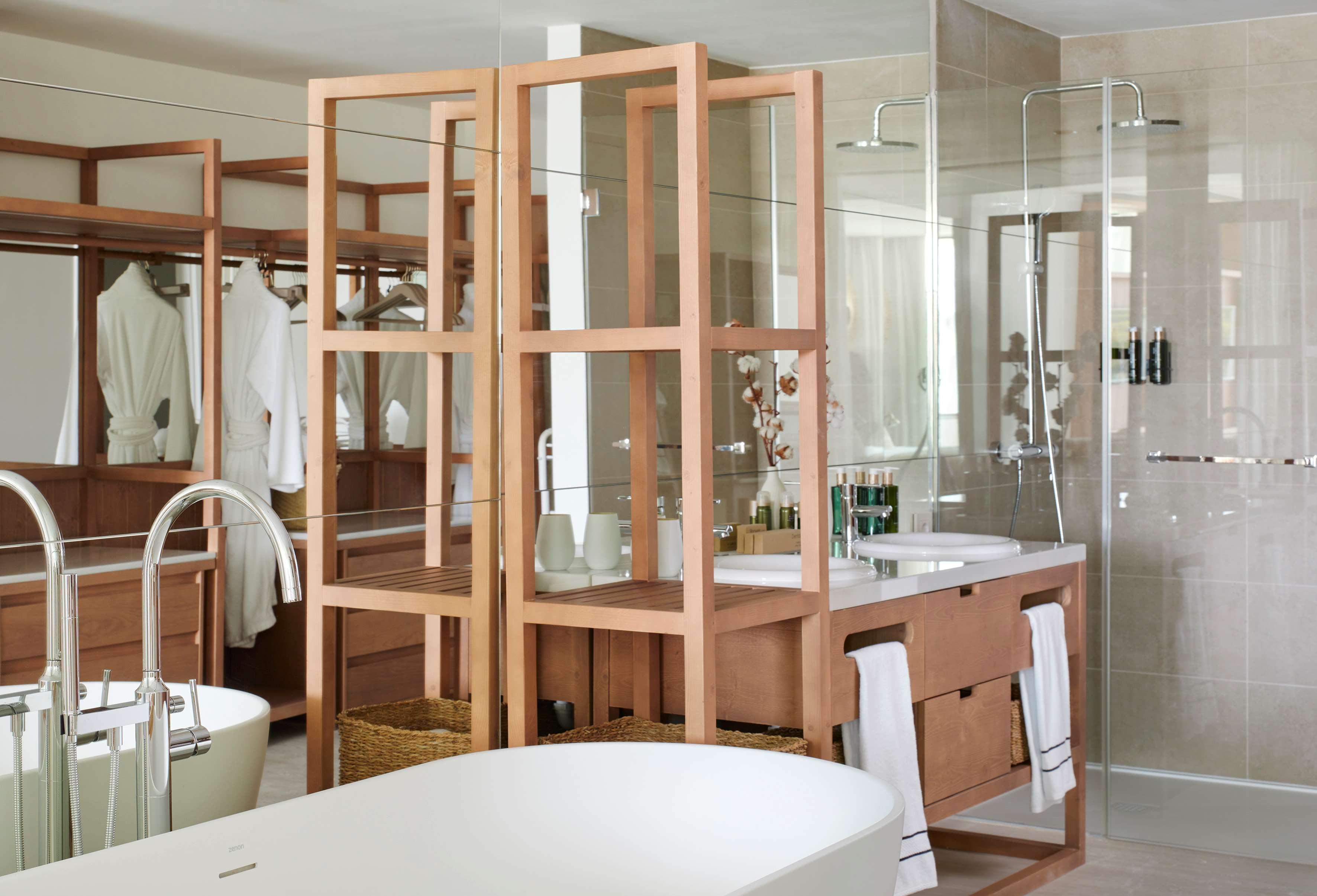 Junior Suite with Views