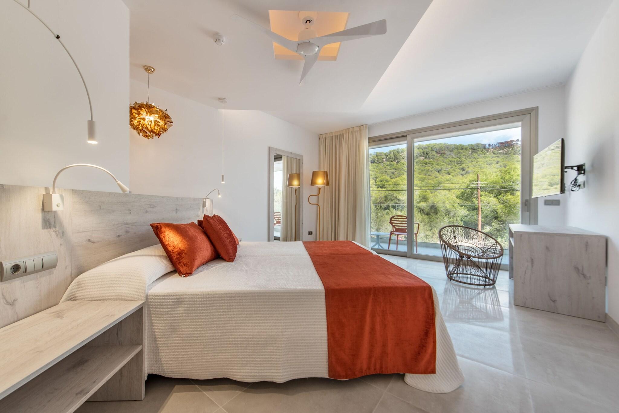 Double Superior Mountain View