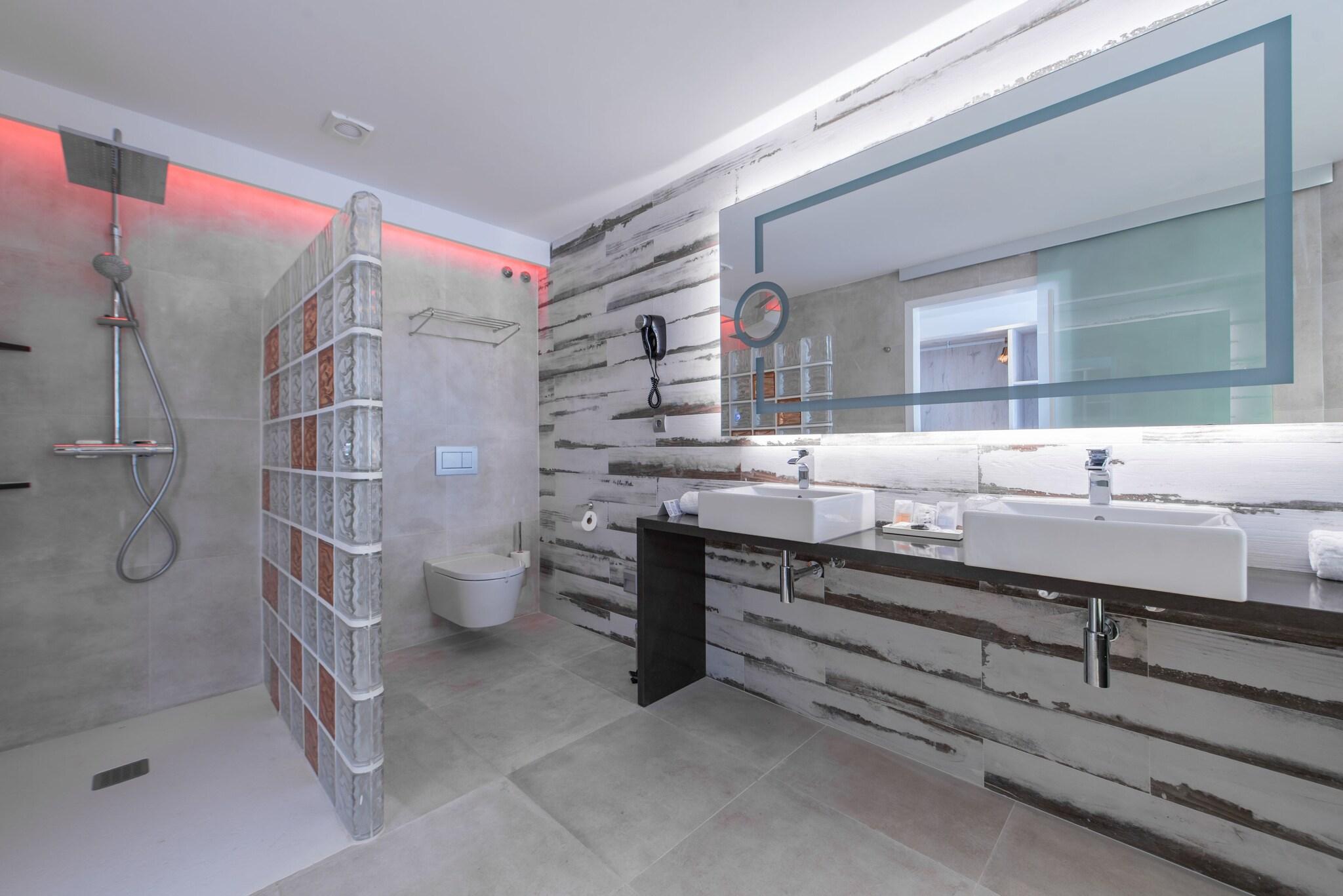 Double Superior Garden View