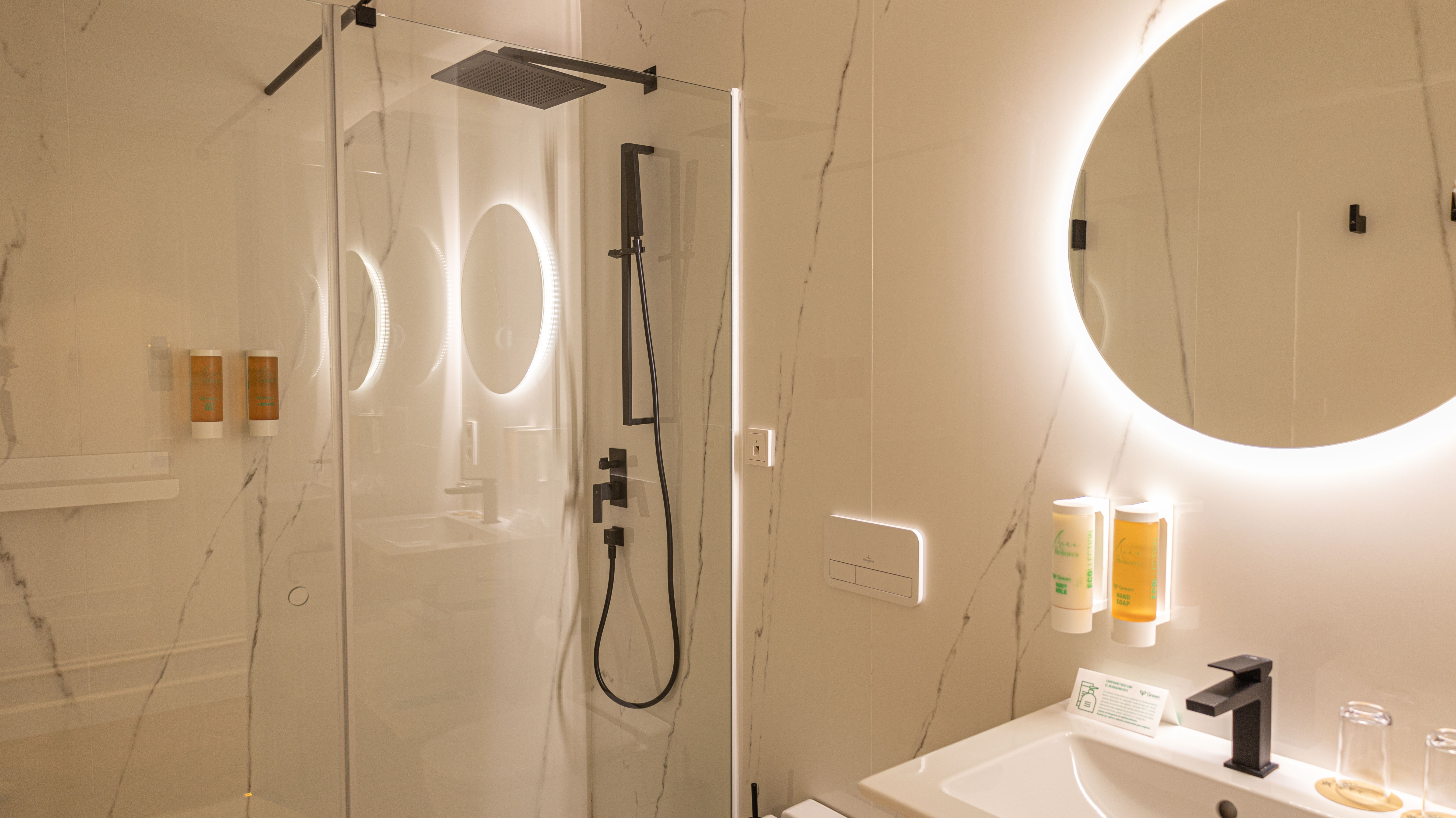 Double or Twin Superior