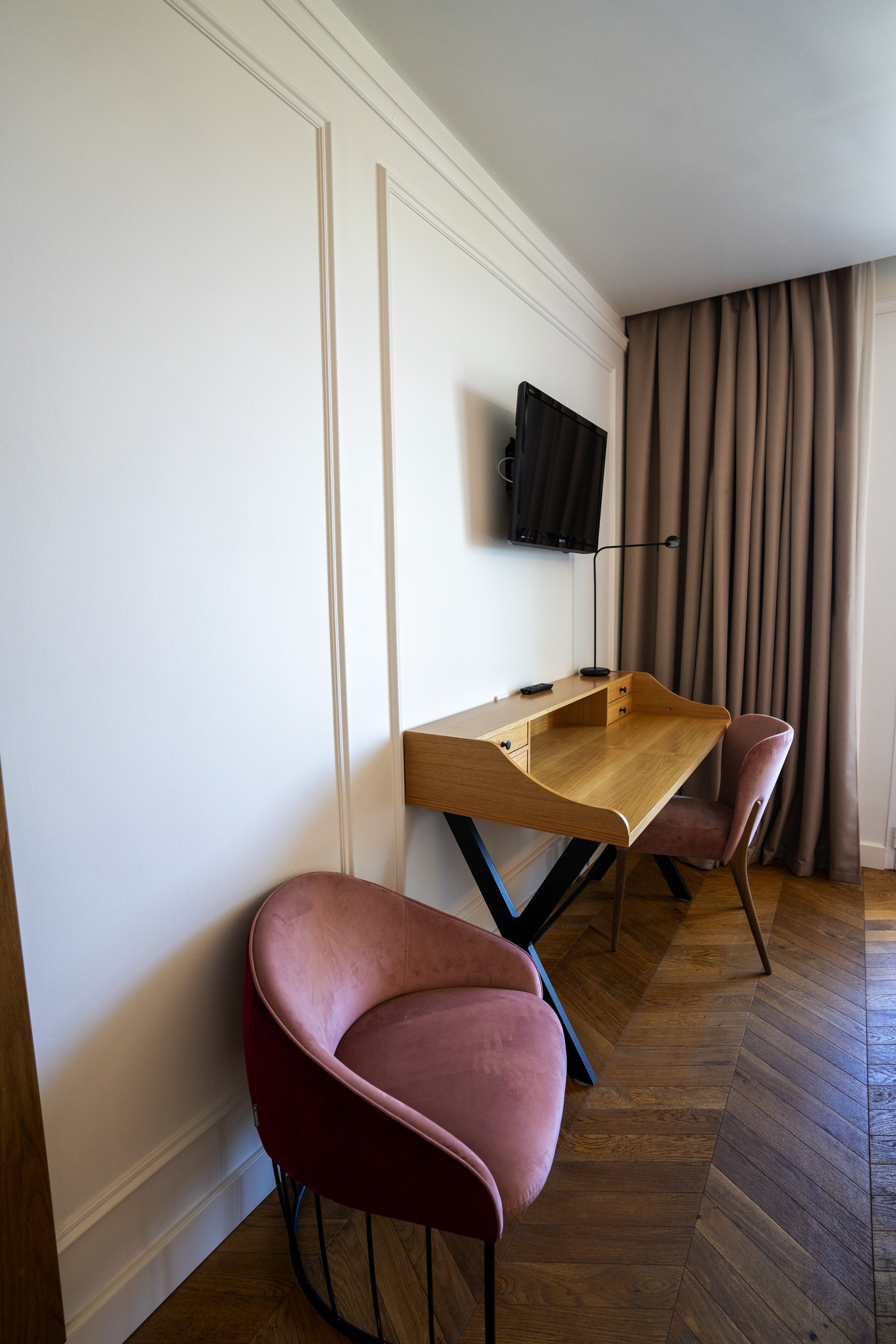 Double or Twin Superior