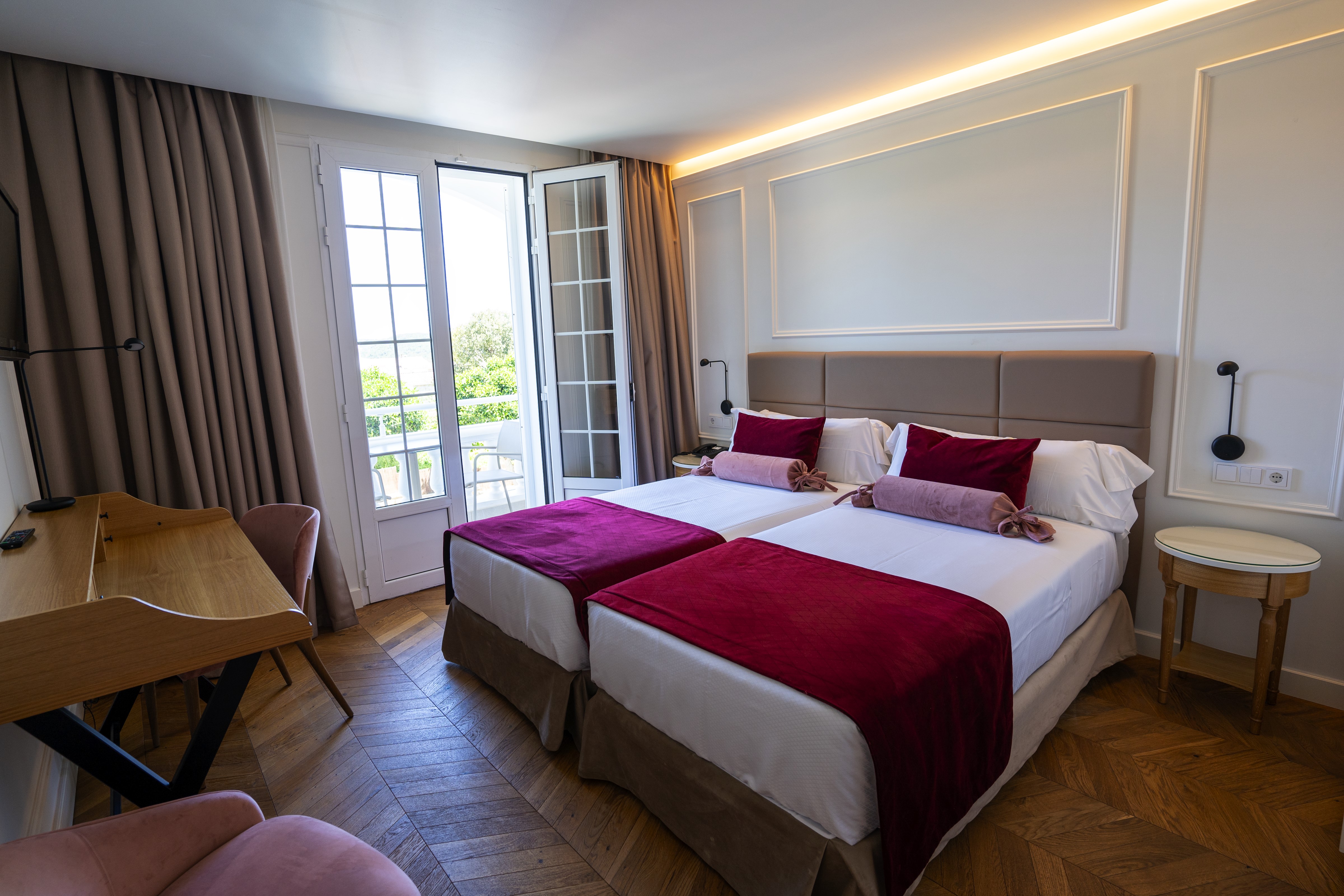 Double or Twin Superior