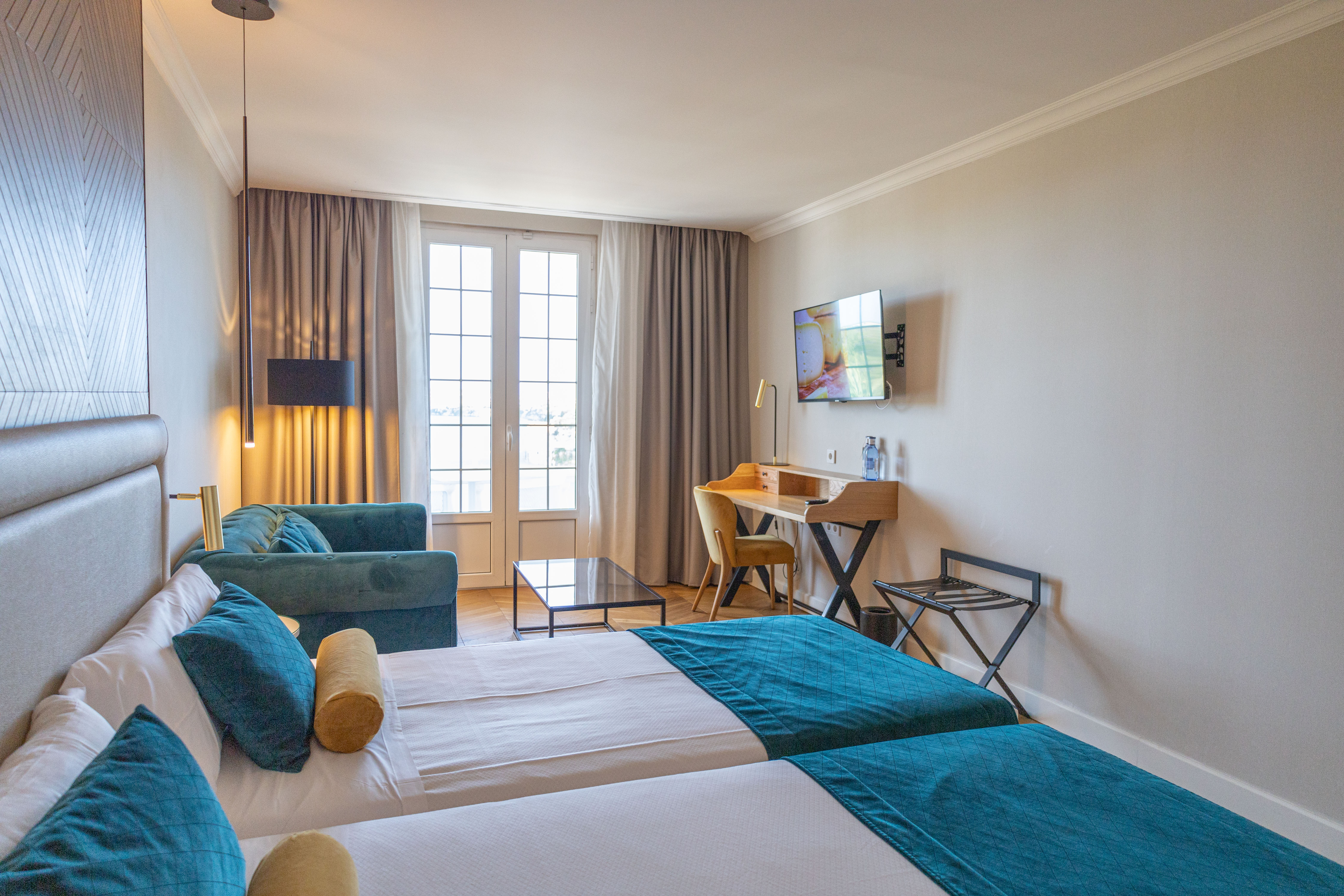 Junior Suite with Balcony