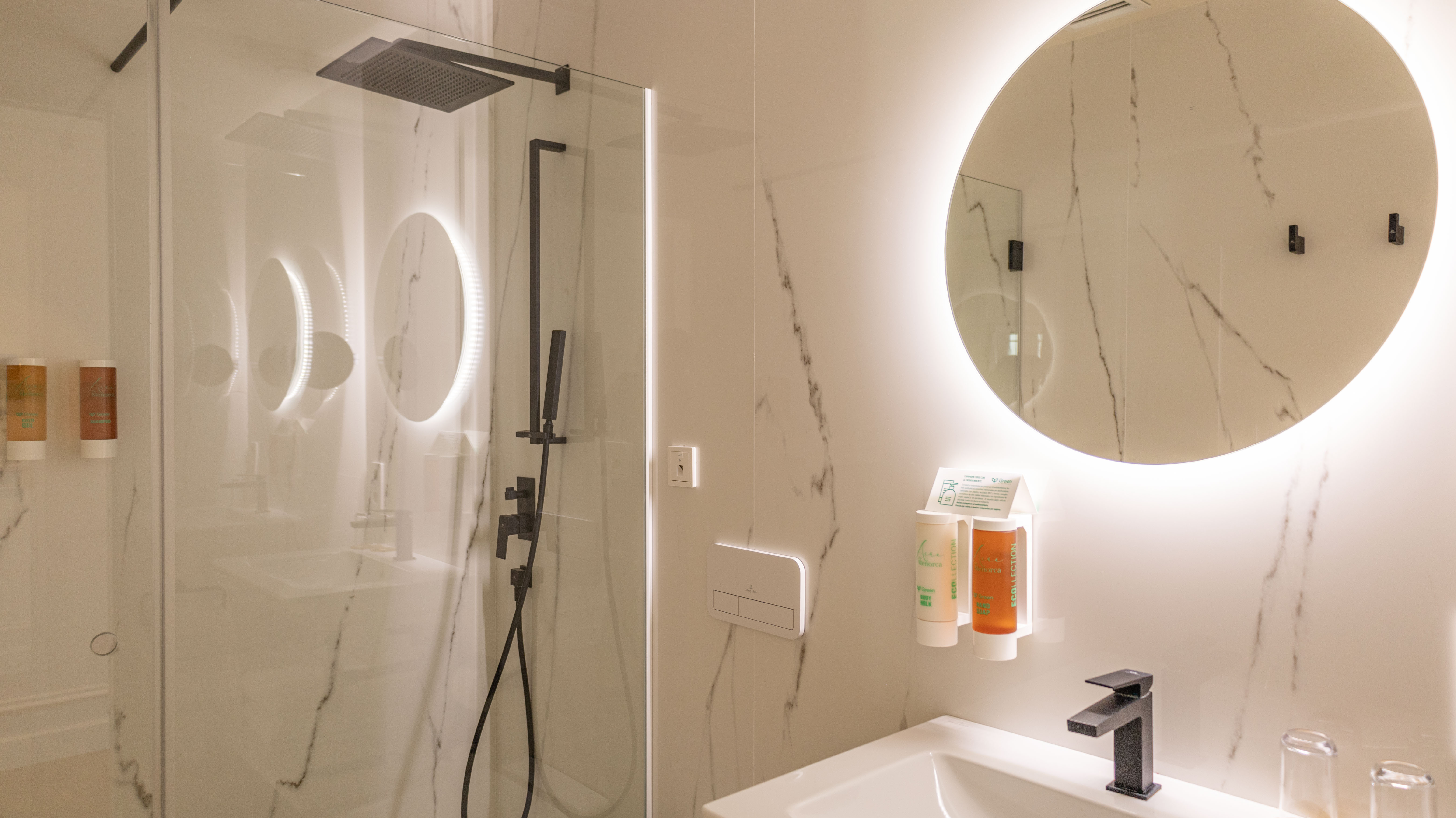 Double Single with Balcony