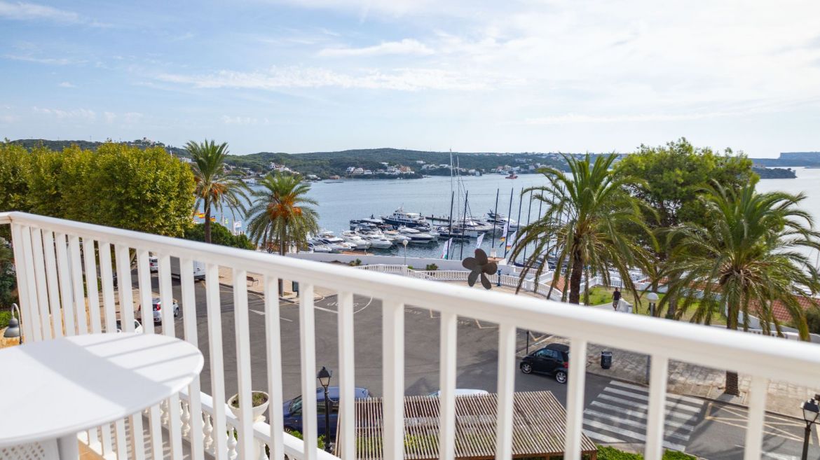 Double Single Sea View