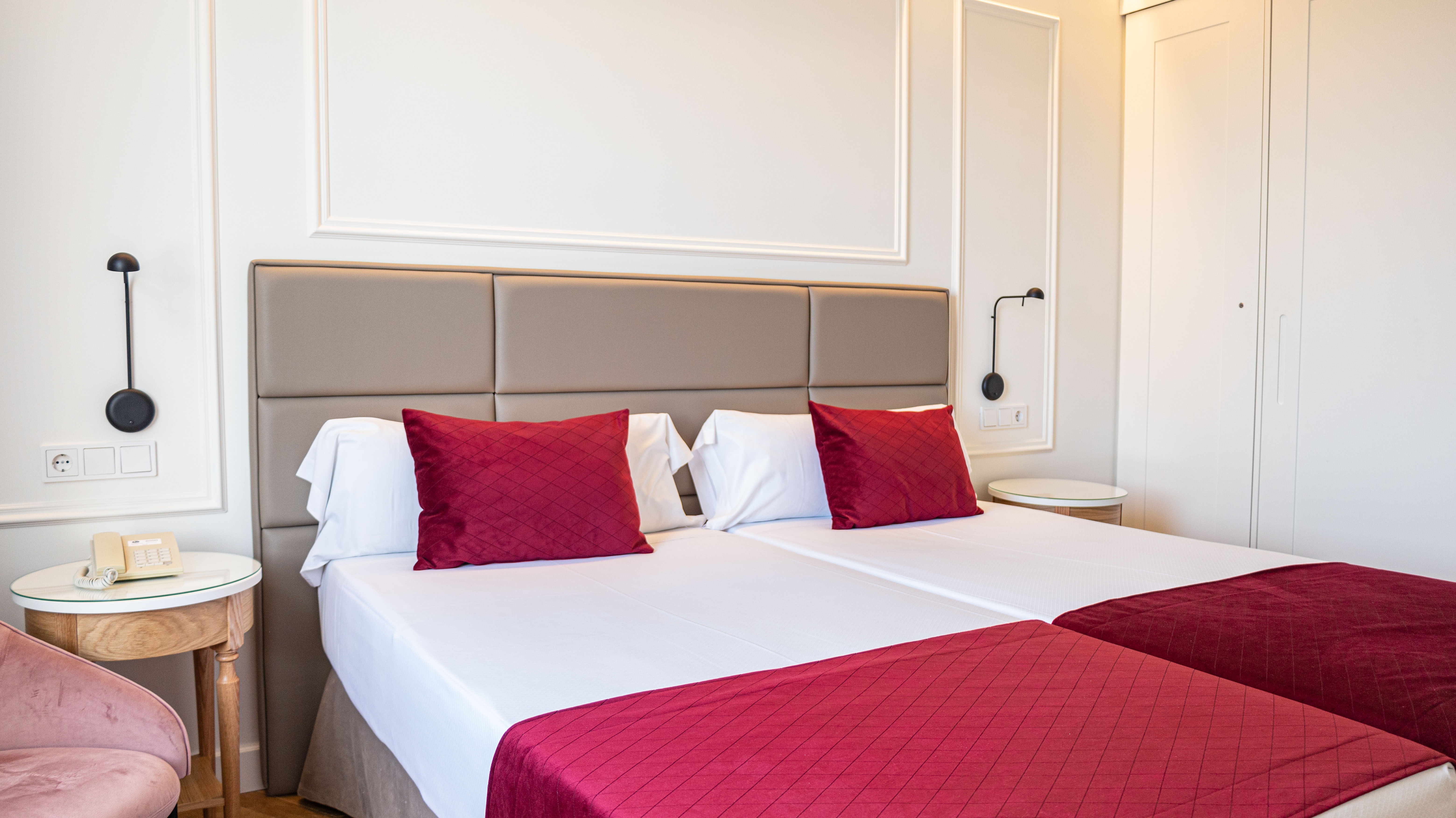 Double or Twin Standard