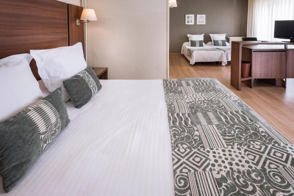 Family Room Standard