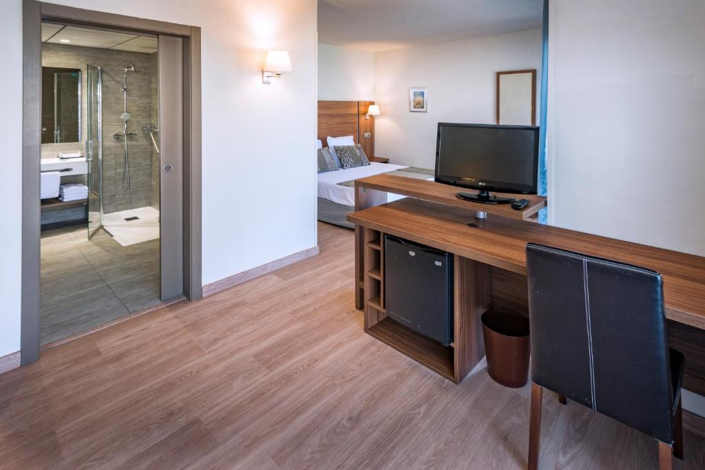 Family Room Standard