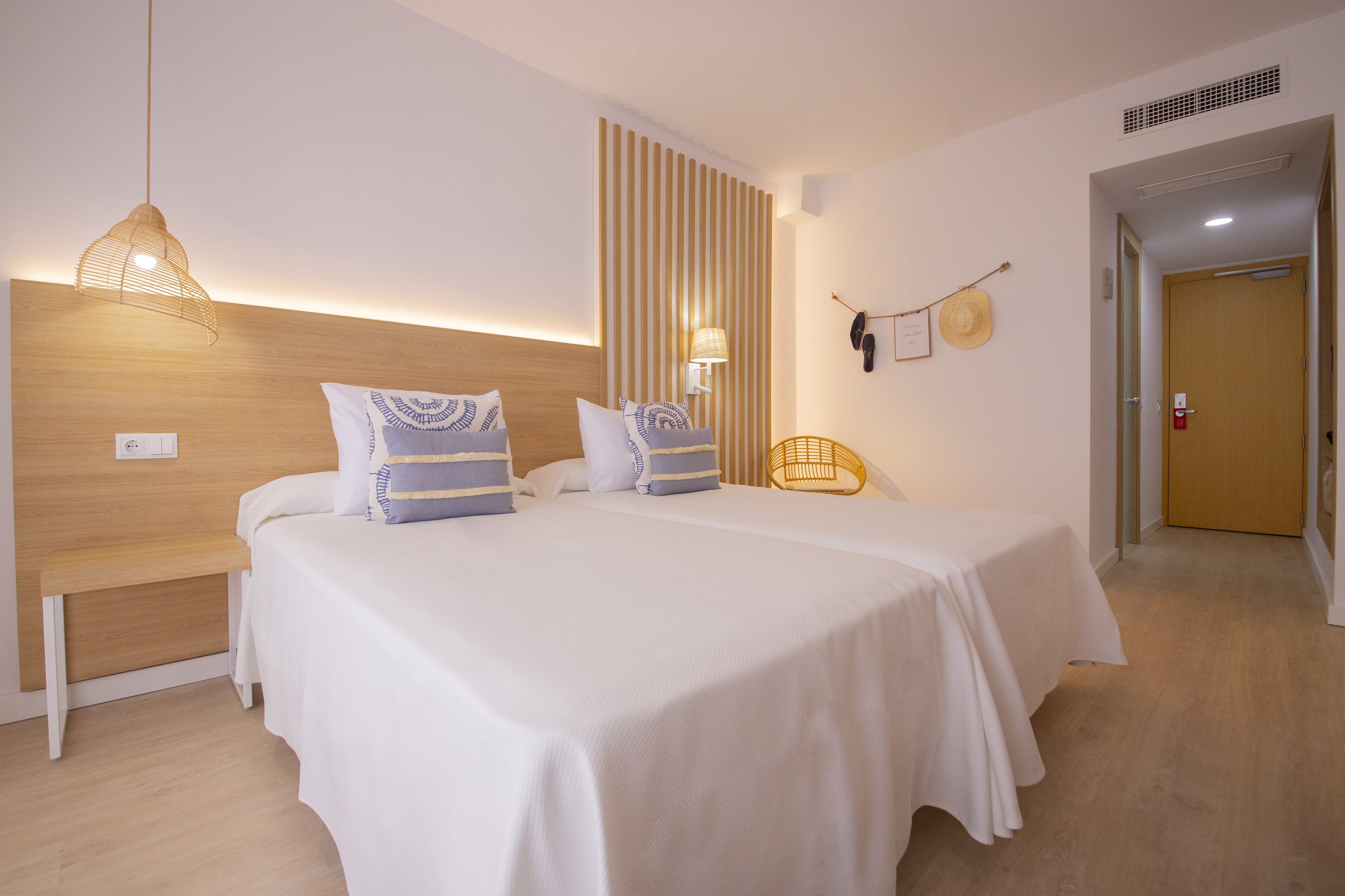 Double or Twin Sea View