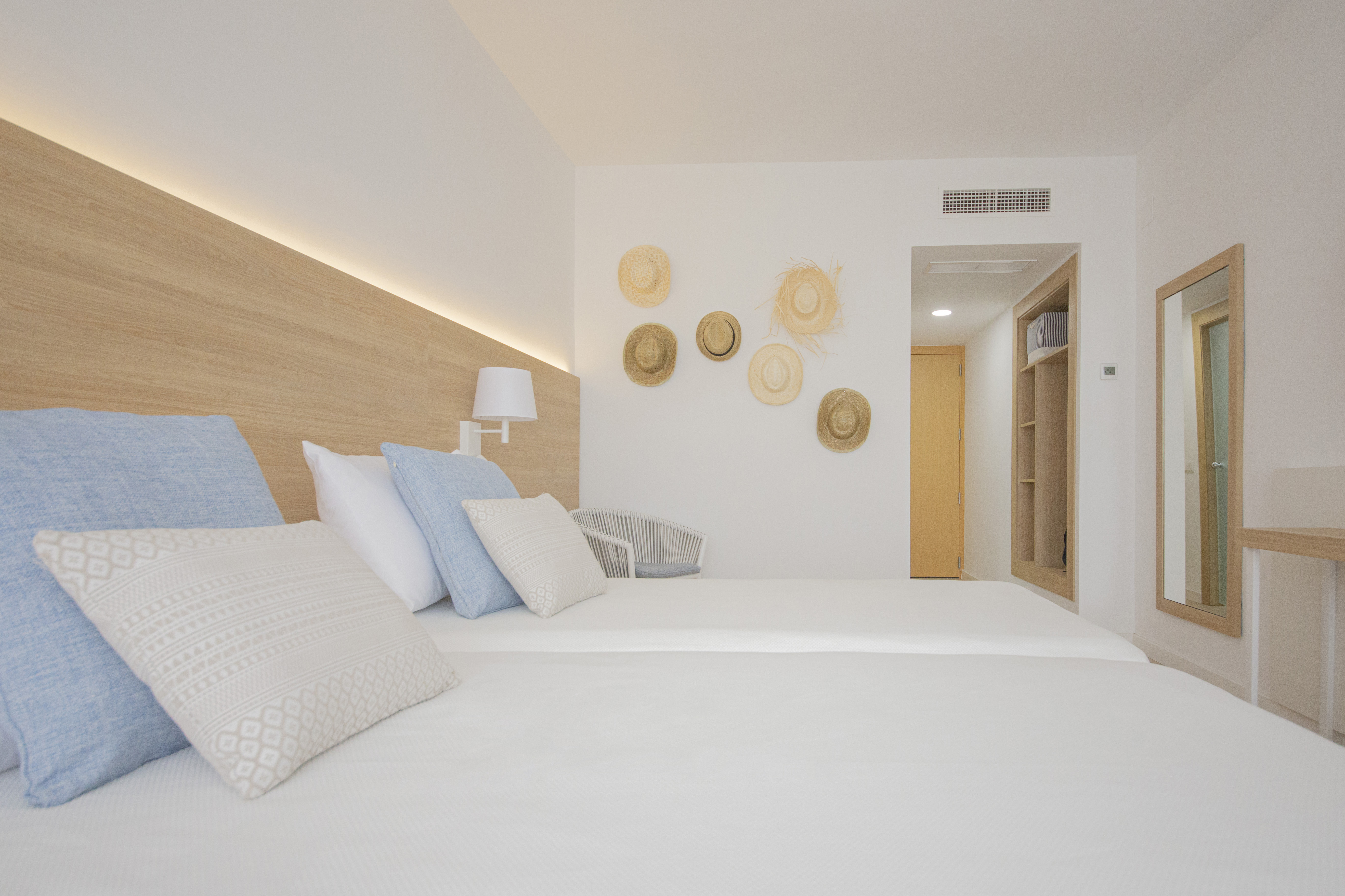 Double or Twin Capacity 3