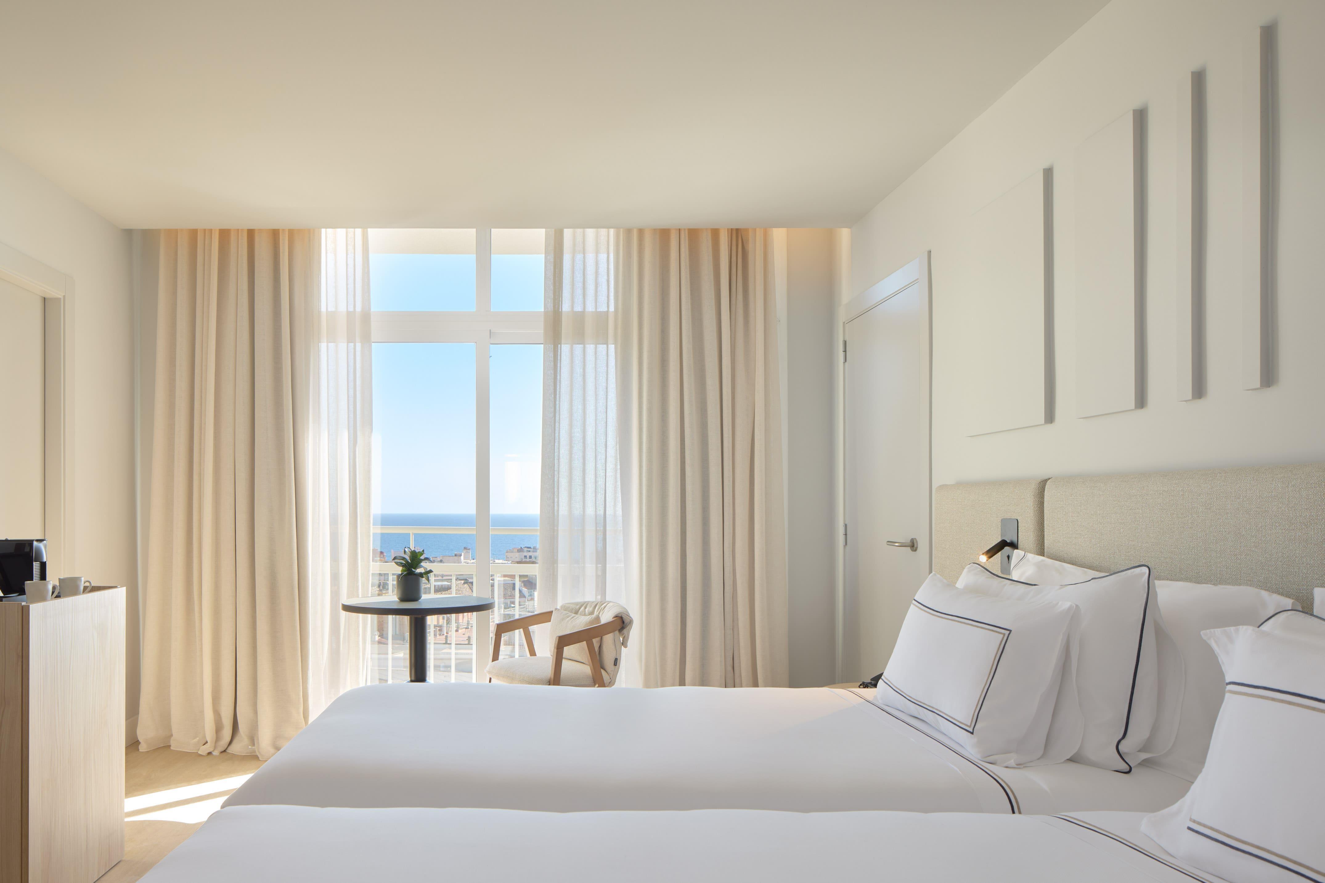 Double or Twin Sea View