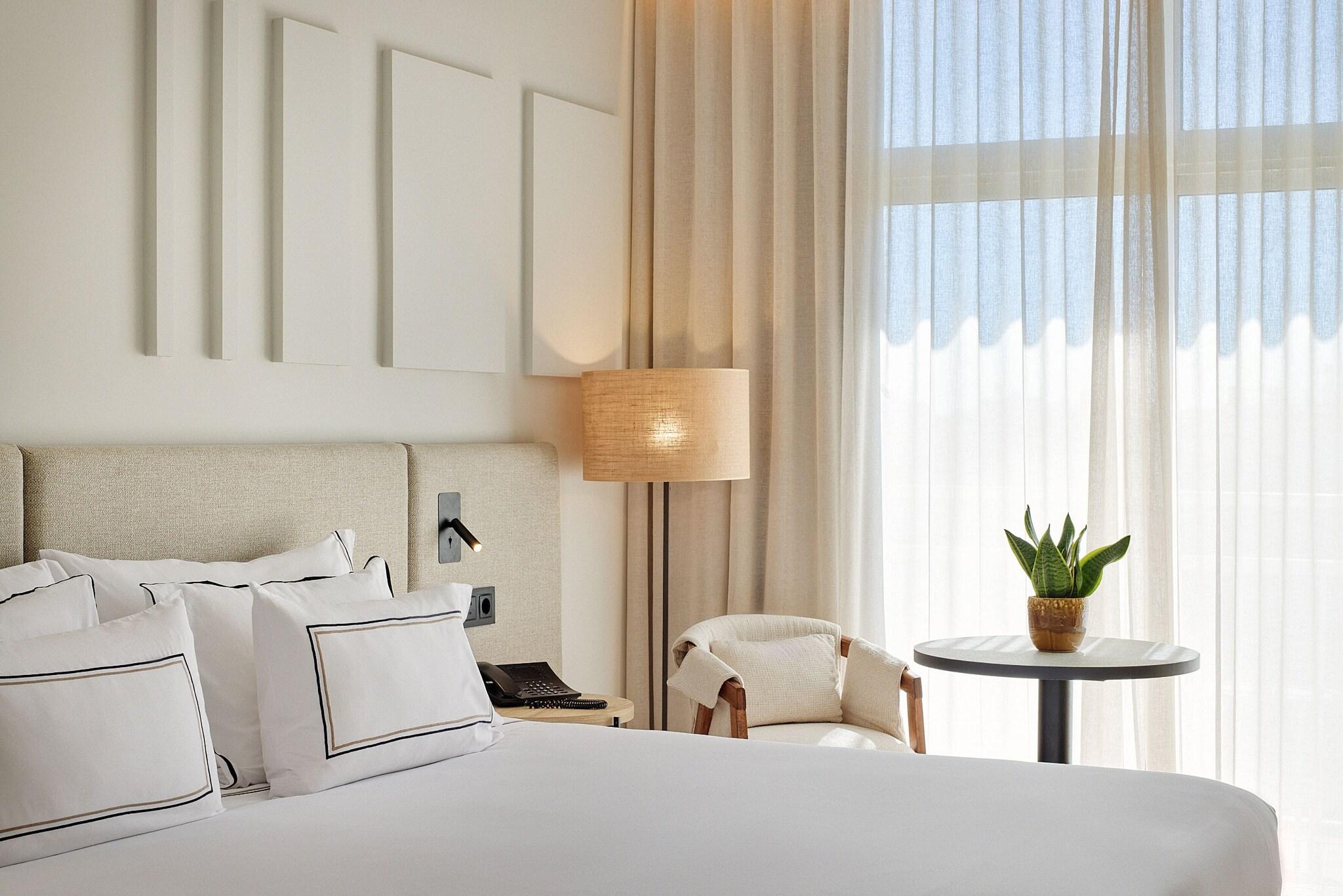 Double or Twin Sea View