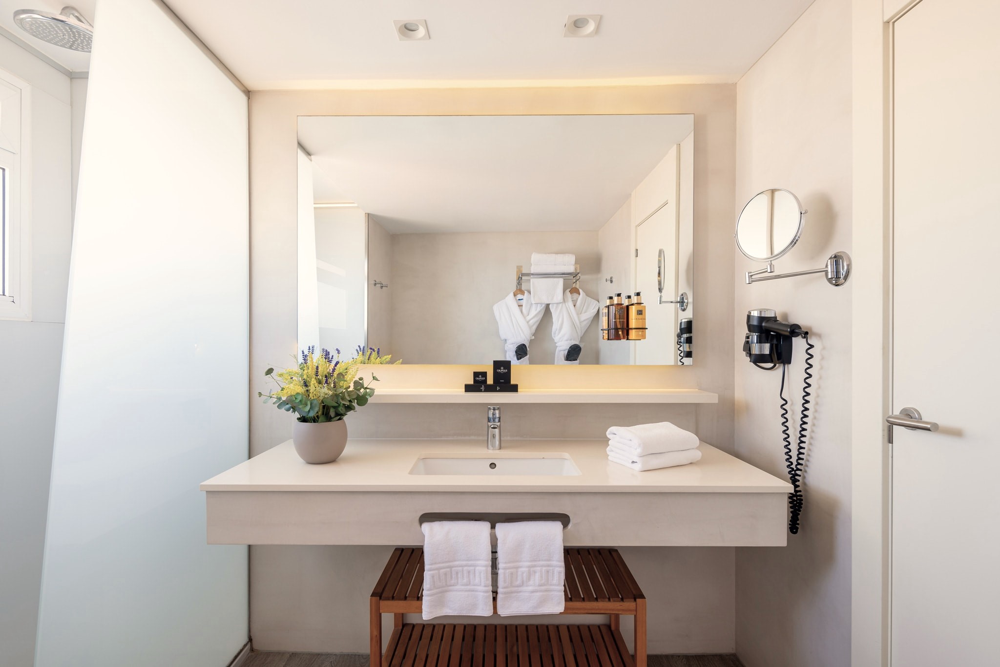 Double Single Superior