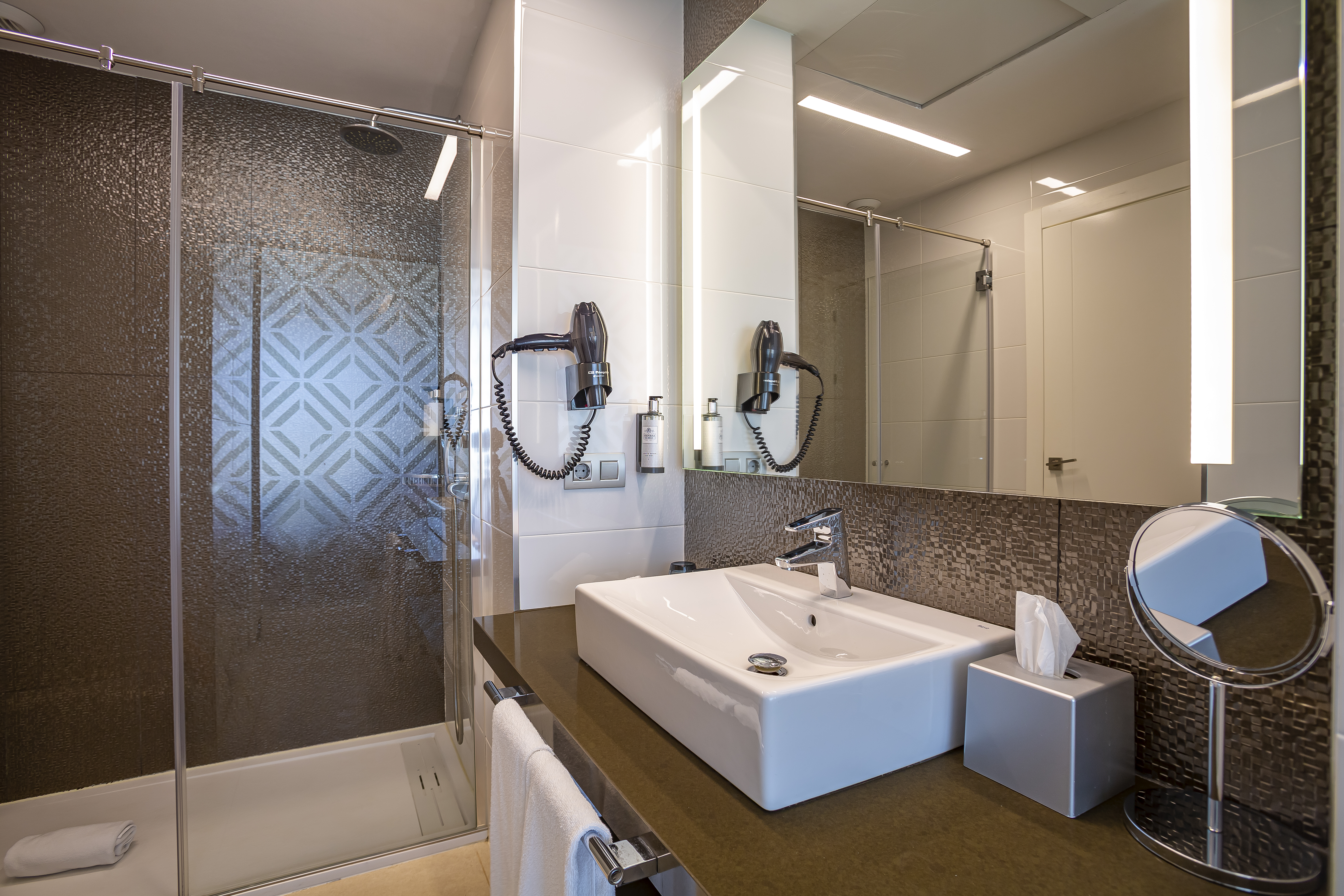 Double Single Mountain View