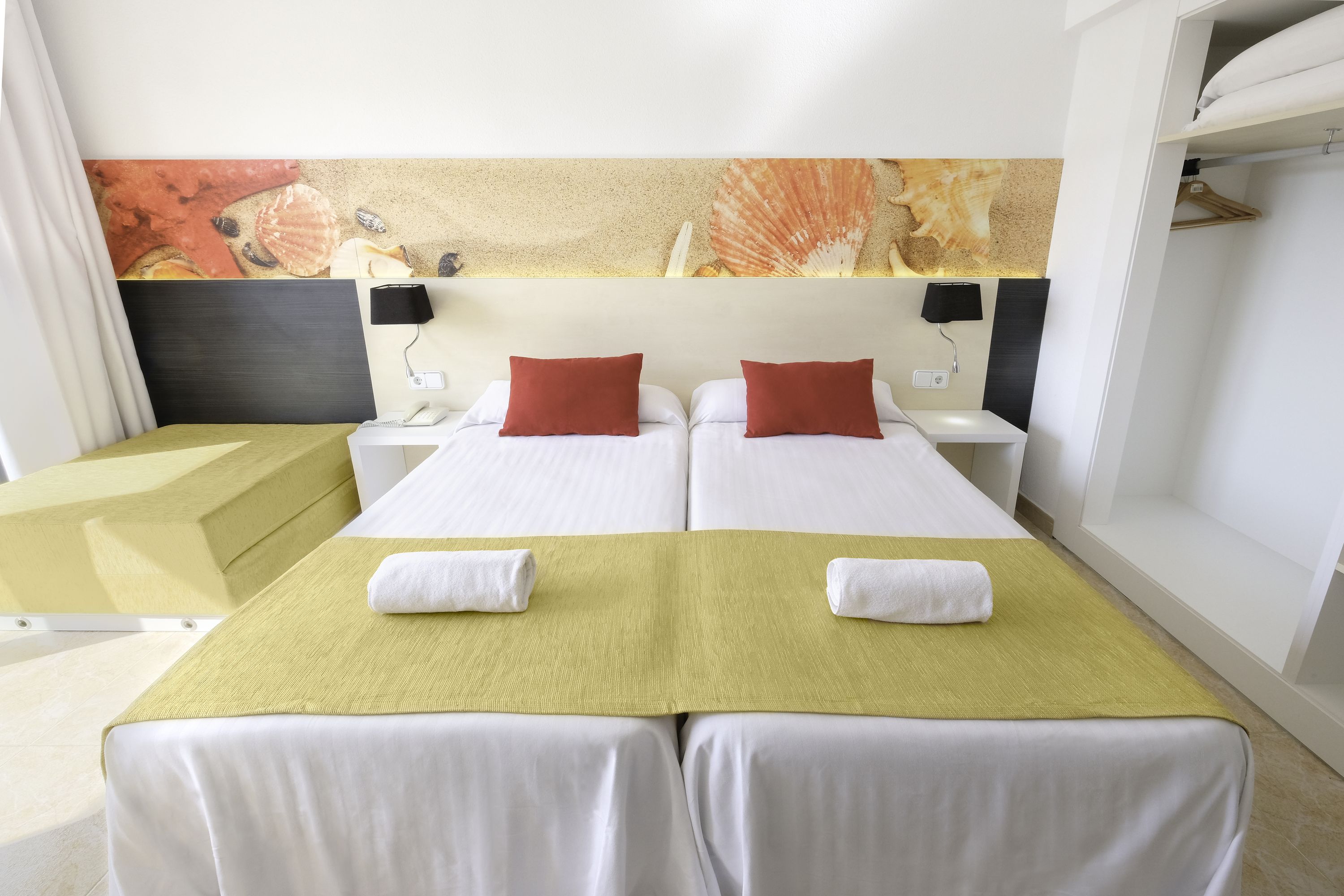 Double or Twin Sea View