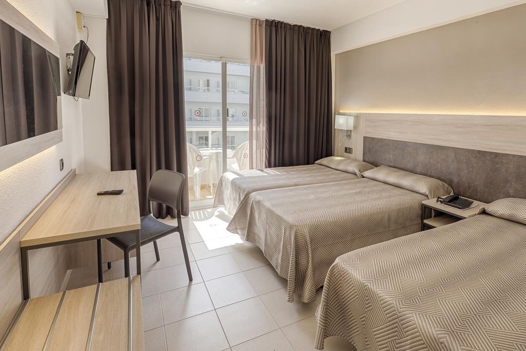 Family Room Standard