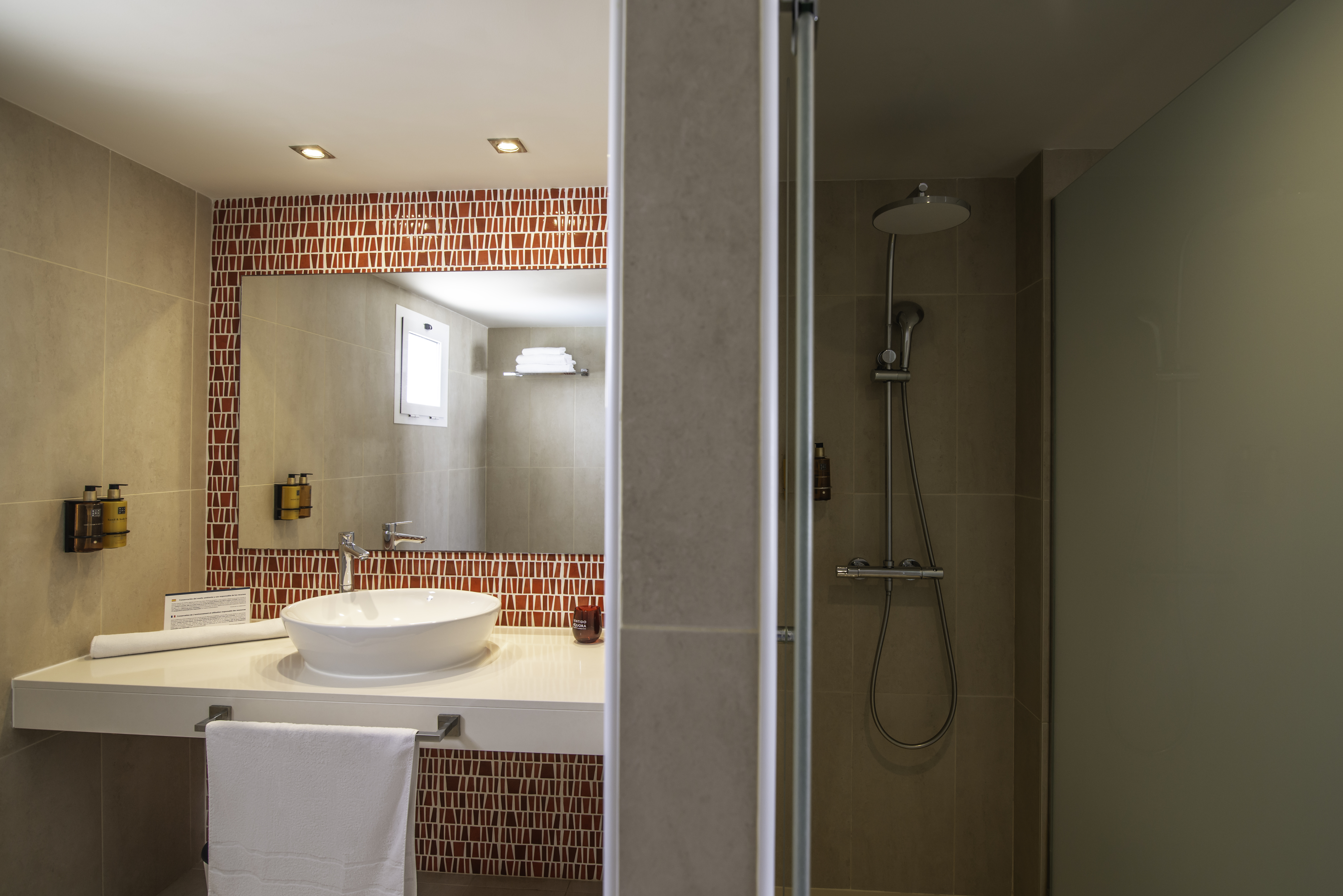 Double or Twin Capacity 2