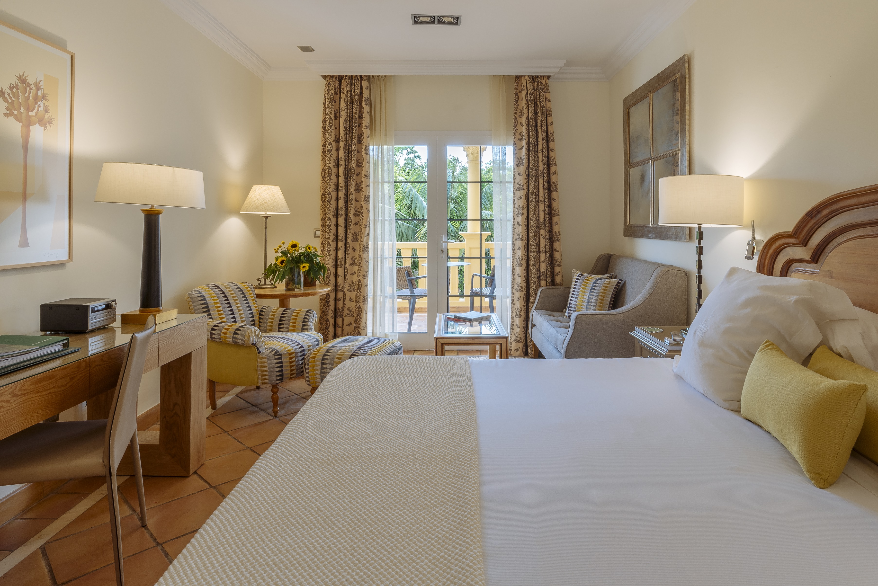 Double or Twin Standard