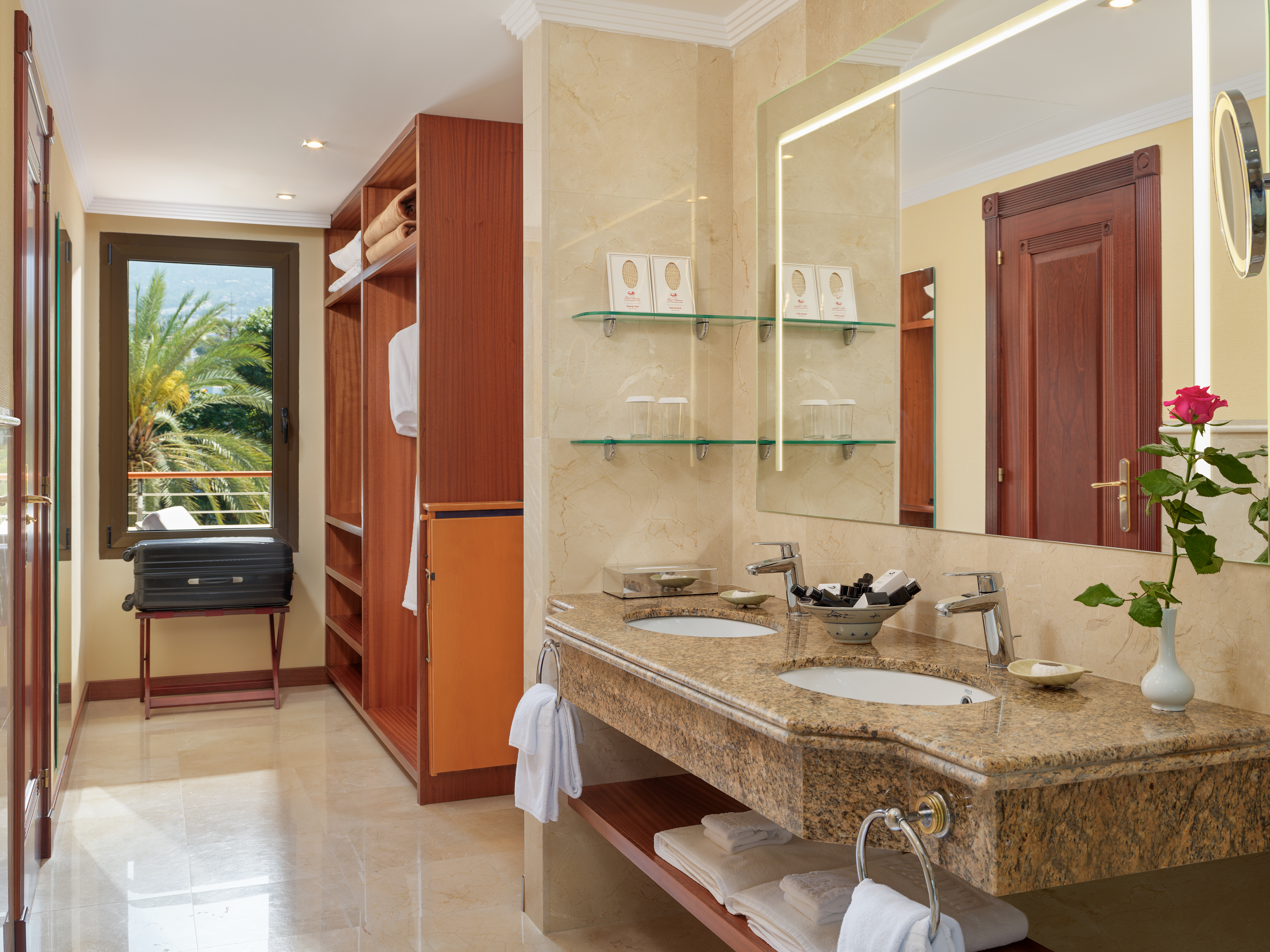 Double Superior with Views