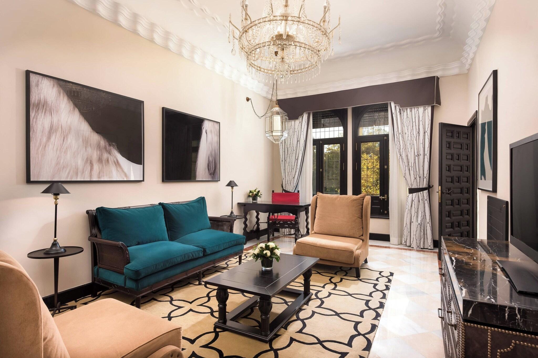 Suite Deluxe City View