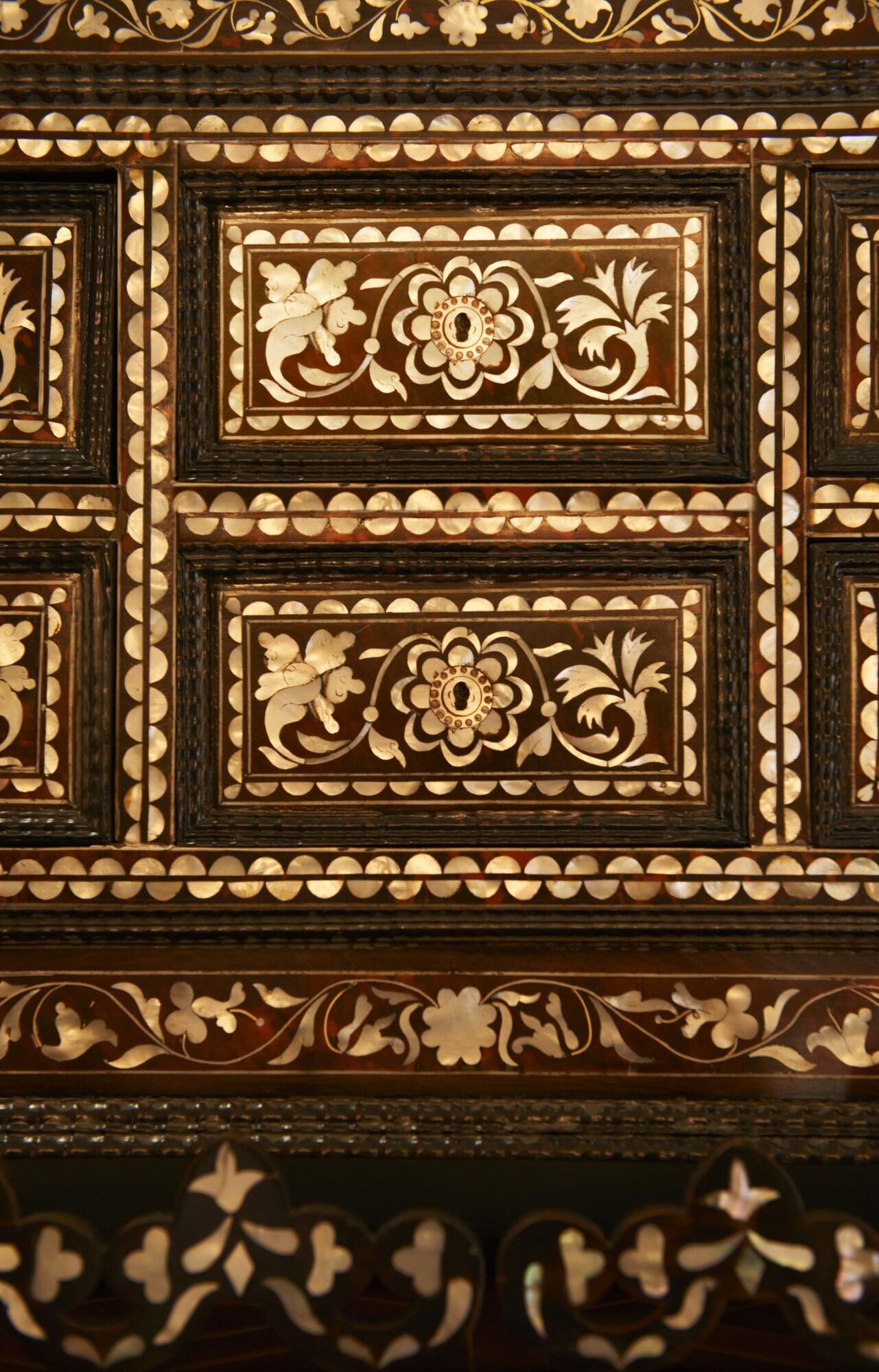 Suite Garden View King Bed