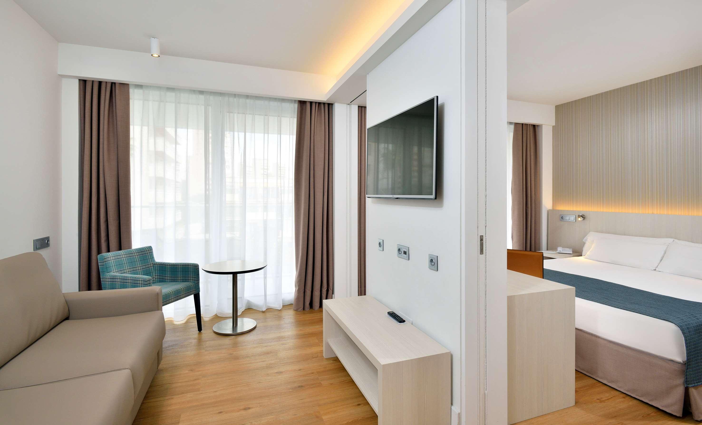 Family Room Standard