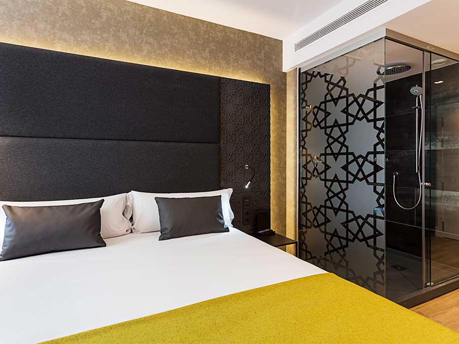 Double Single Premium