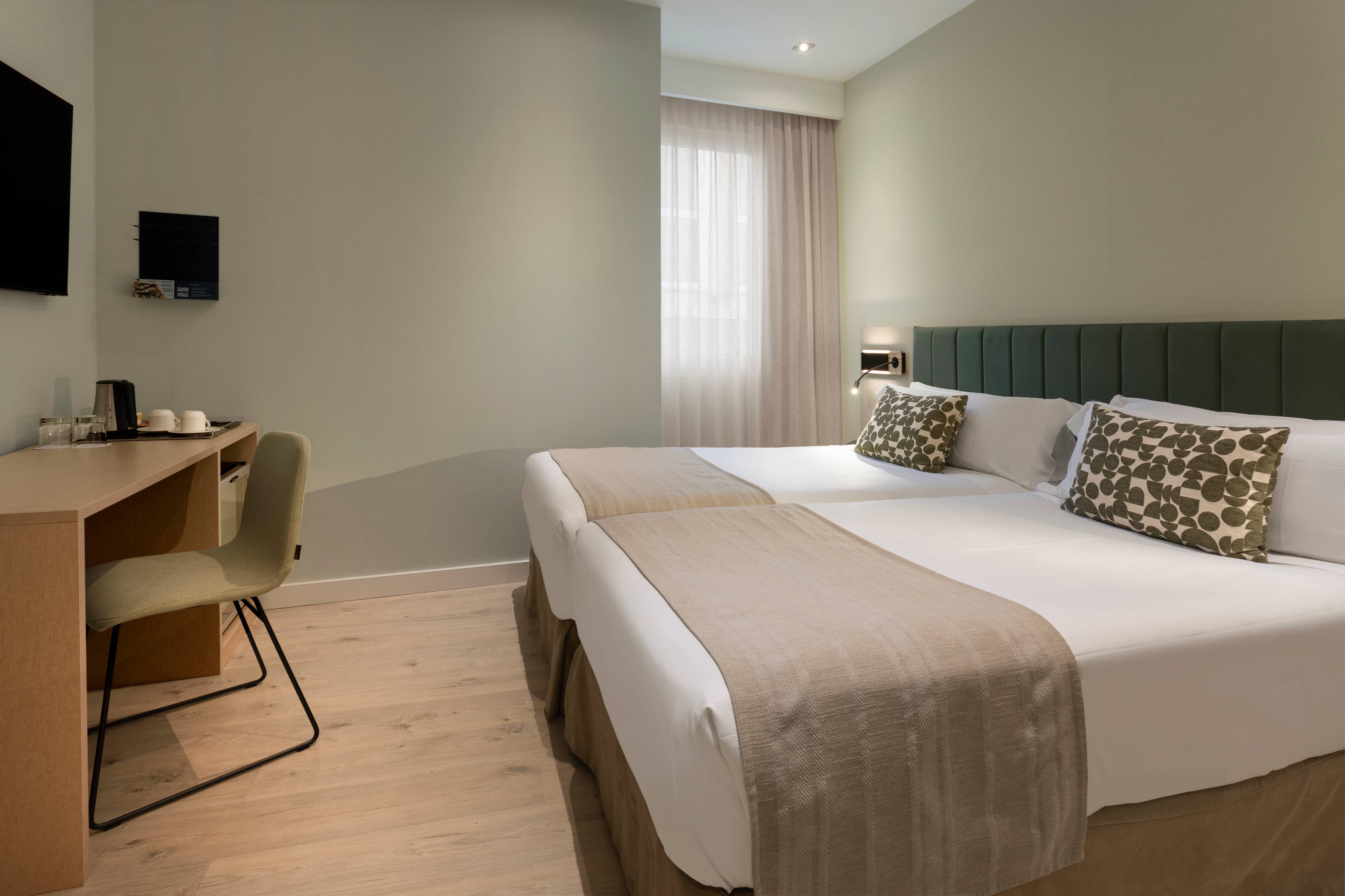 Double or Twin Standard