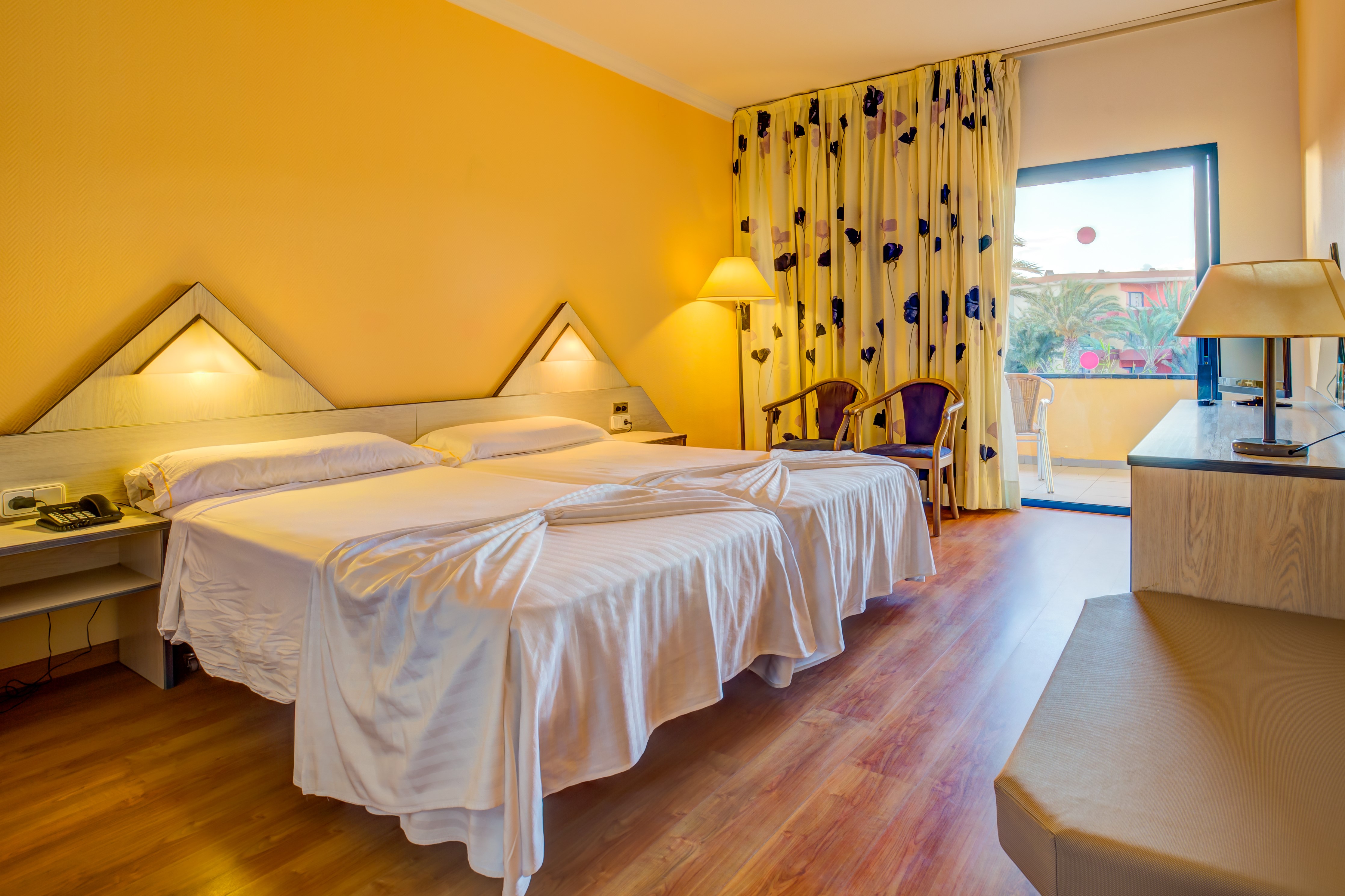 Double or Twin Standard